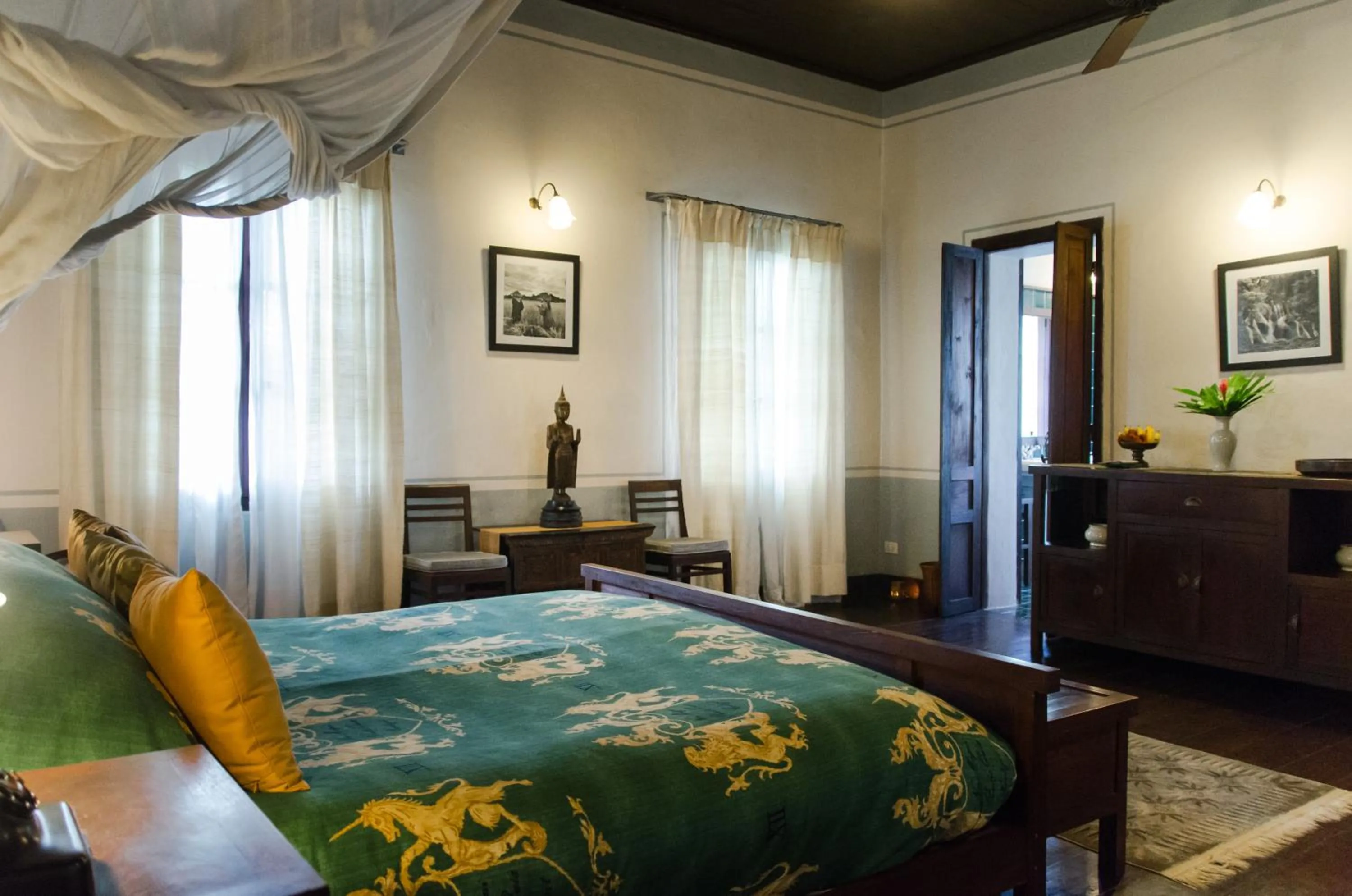 Bedroom, Bed in Satri House Hotel