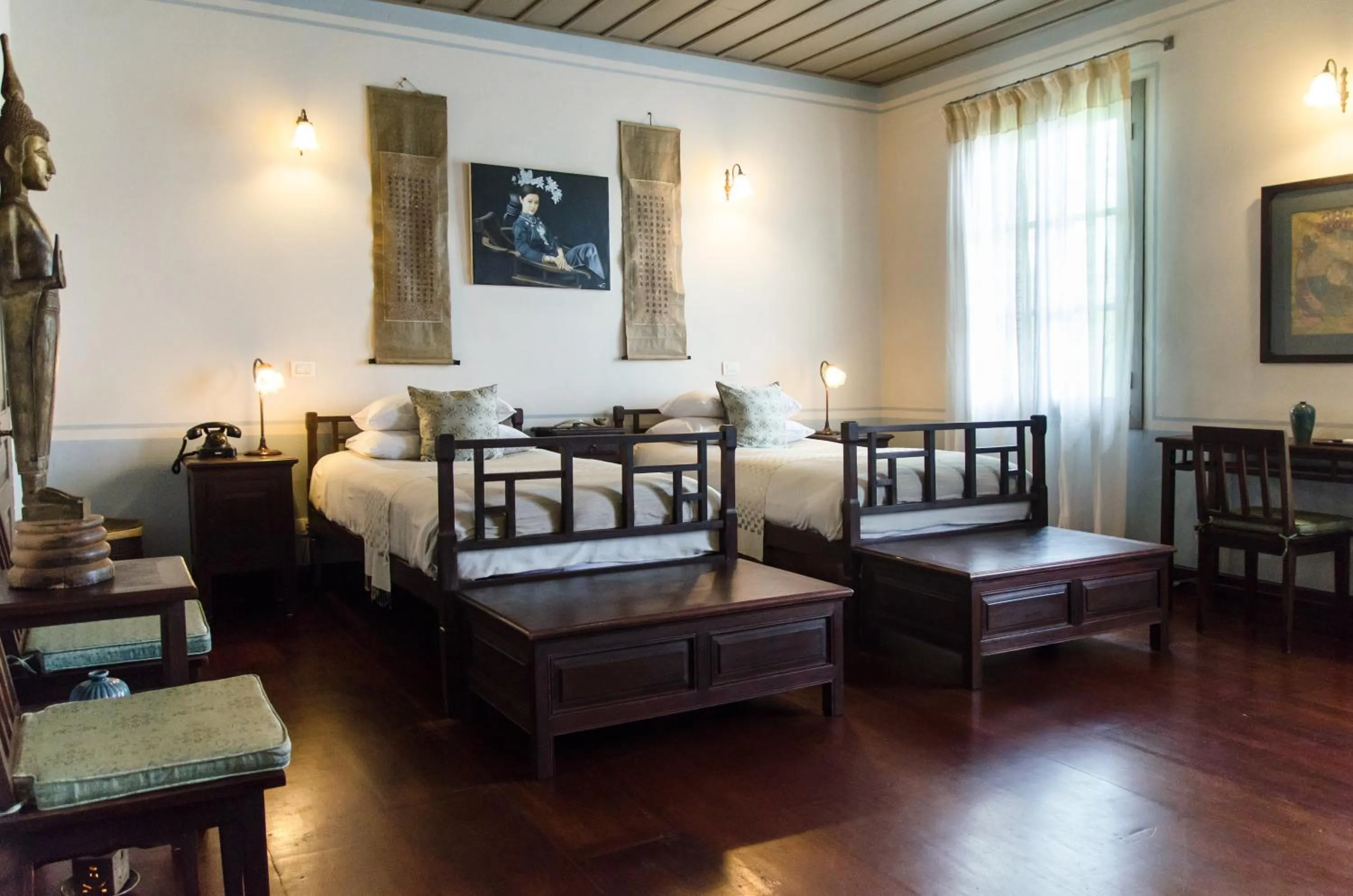 Bed in Satri House Hotel