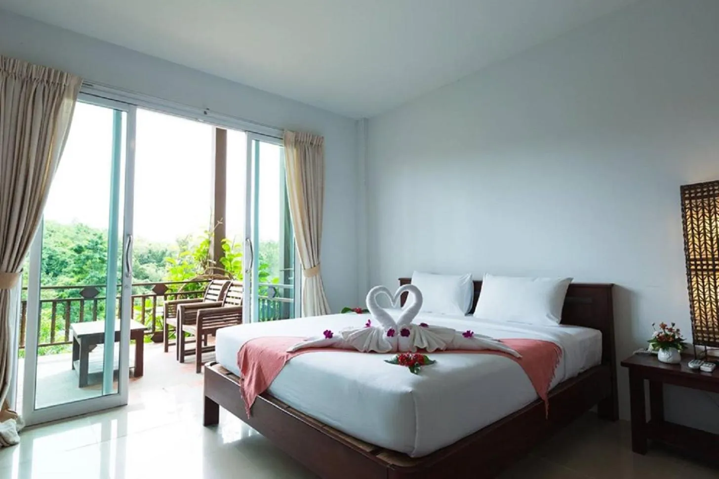 Bed in Nakakiri Resort & Spa