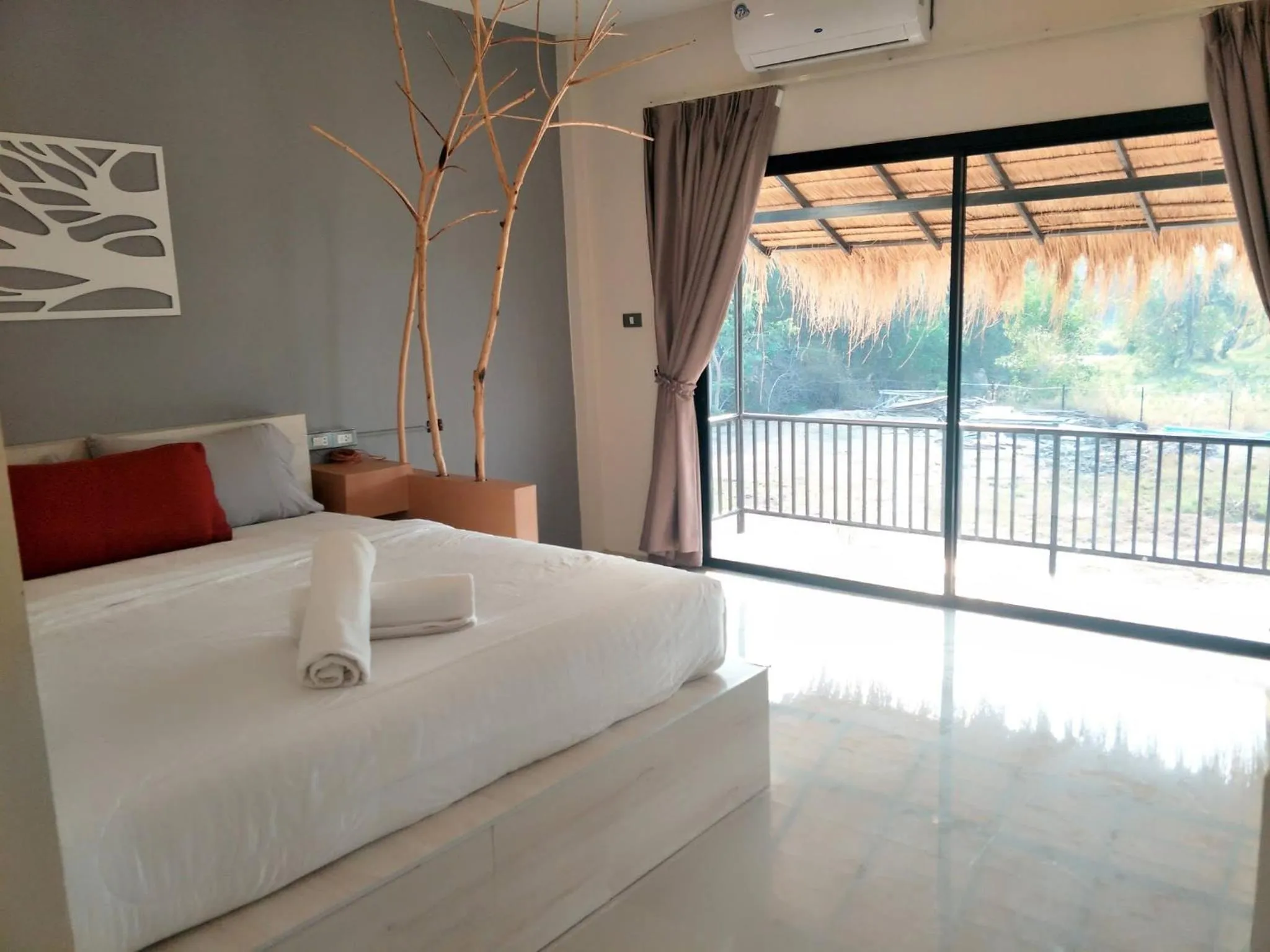 Bed in Suwi Coco Ville Resort