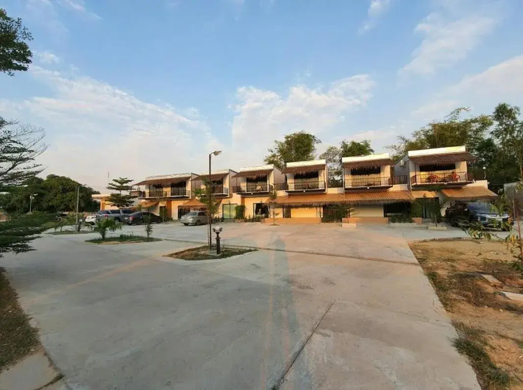 Property building in Suwi Coco Ville Resort Property building in Suwi Coco Ville Resort