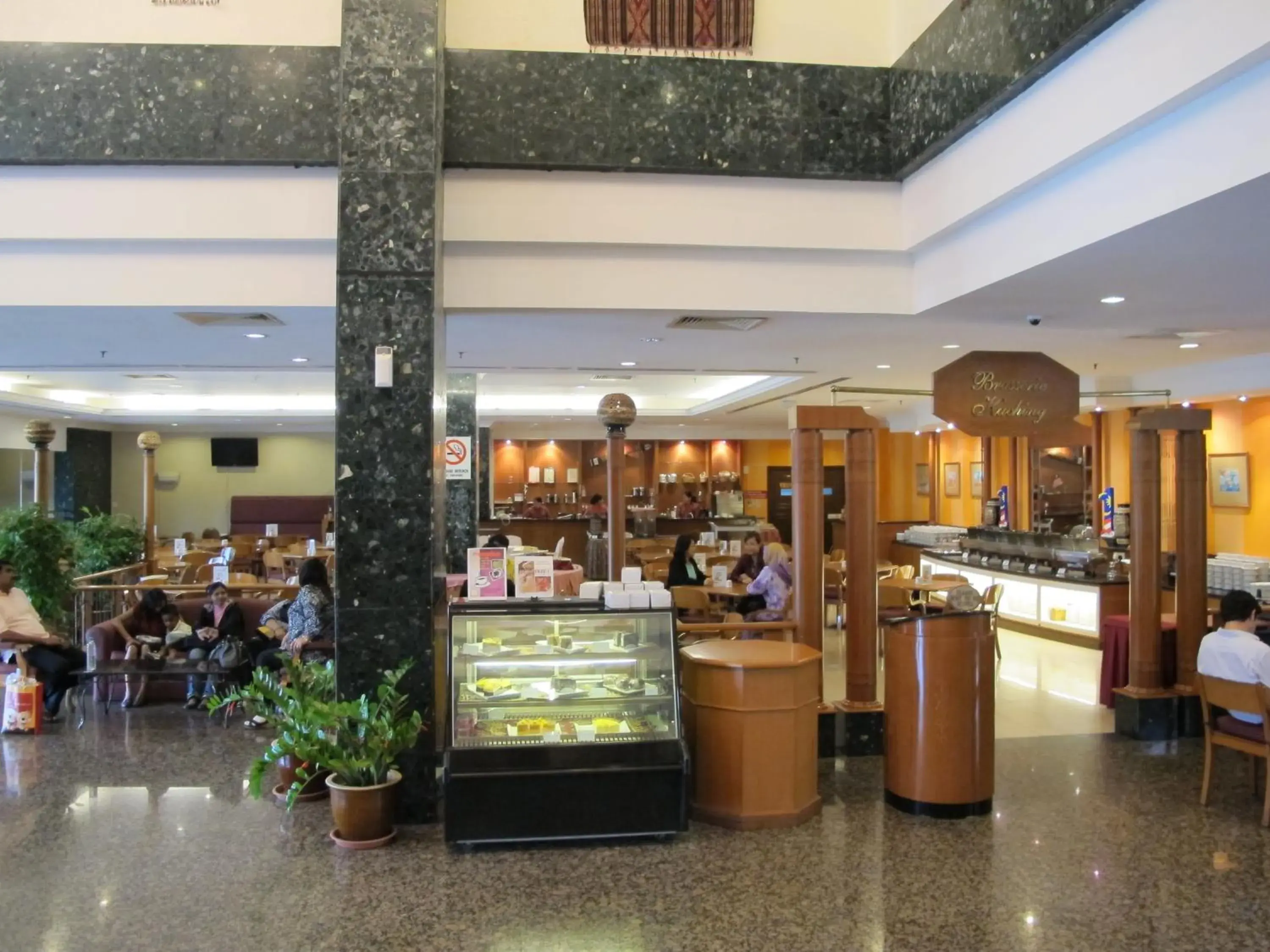 Restaurant/places to eat in Hotel Grand Continental Kuching Restaurant/places to eat in Hotel Grand Continental Kuching