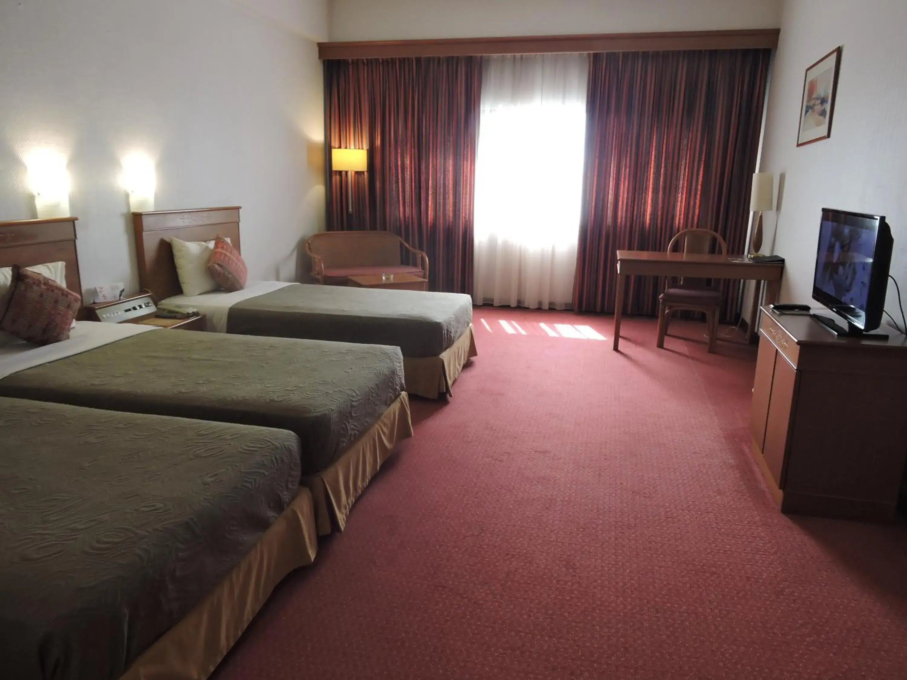 Bedroom, Bed in Hotel Grand Continental Kuching Bedroom, Bed in Hotel Grand Continental Kuching