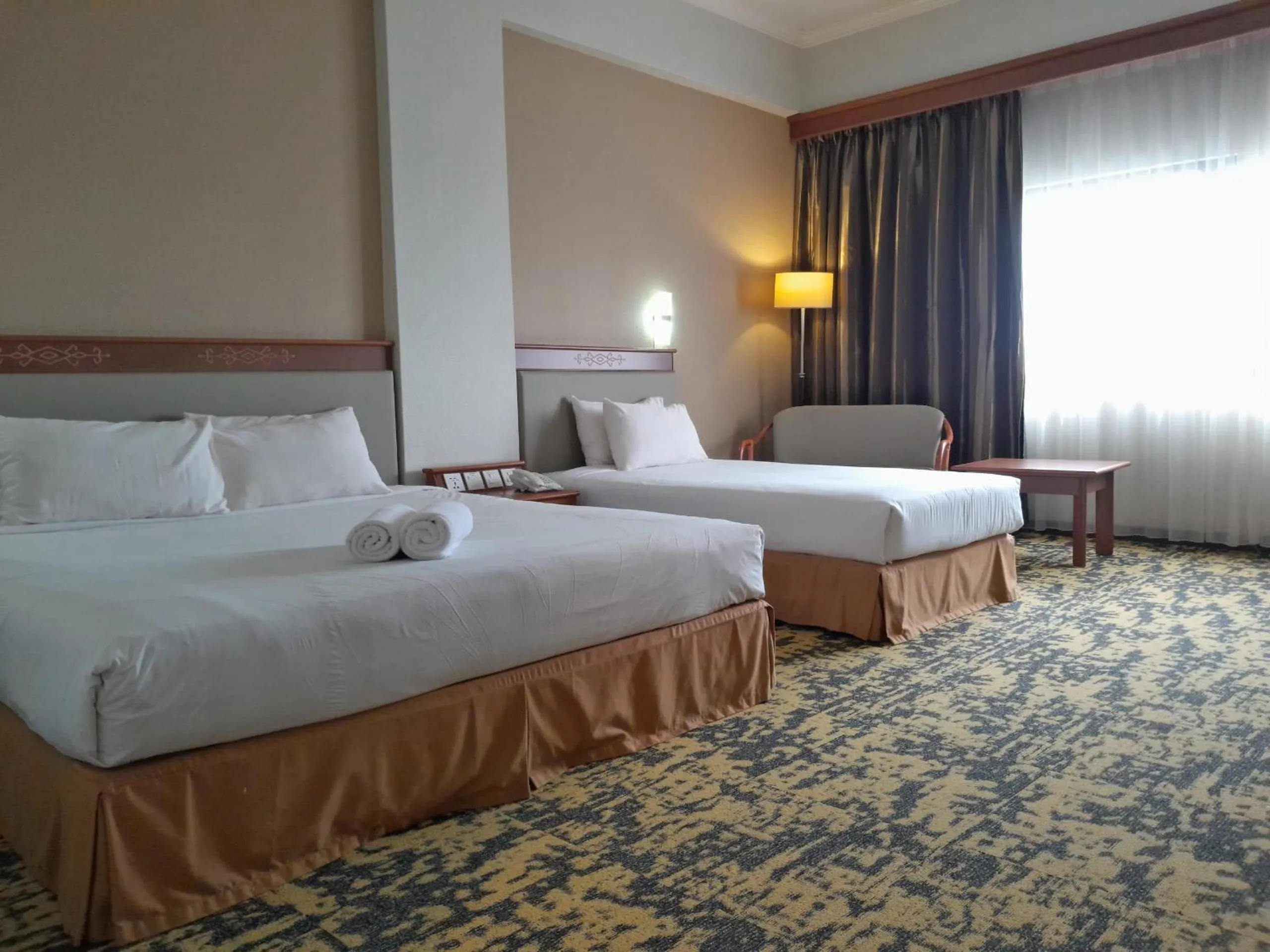 Bed in Hotel Grand Continental Kuching