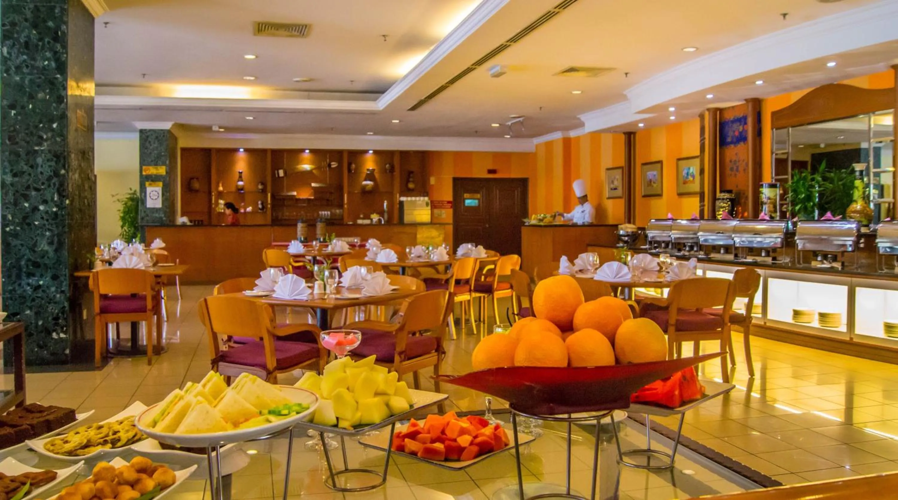 Restaurant/places to eat in Hotel Grand Continental Kuching