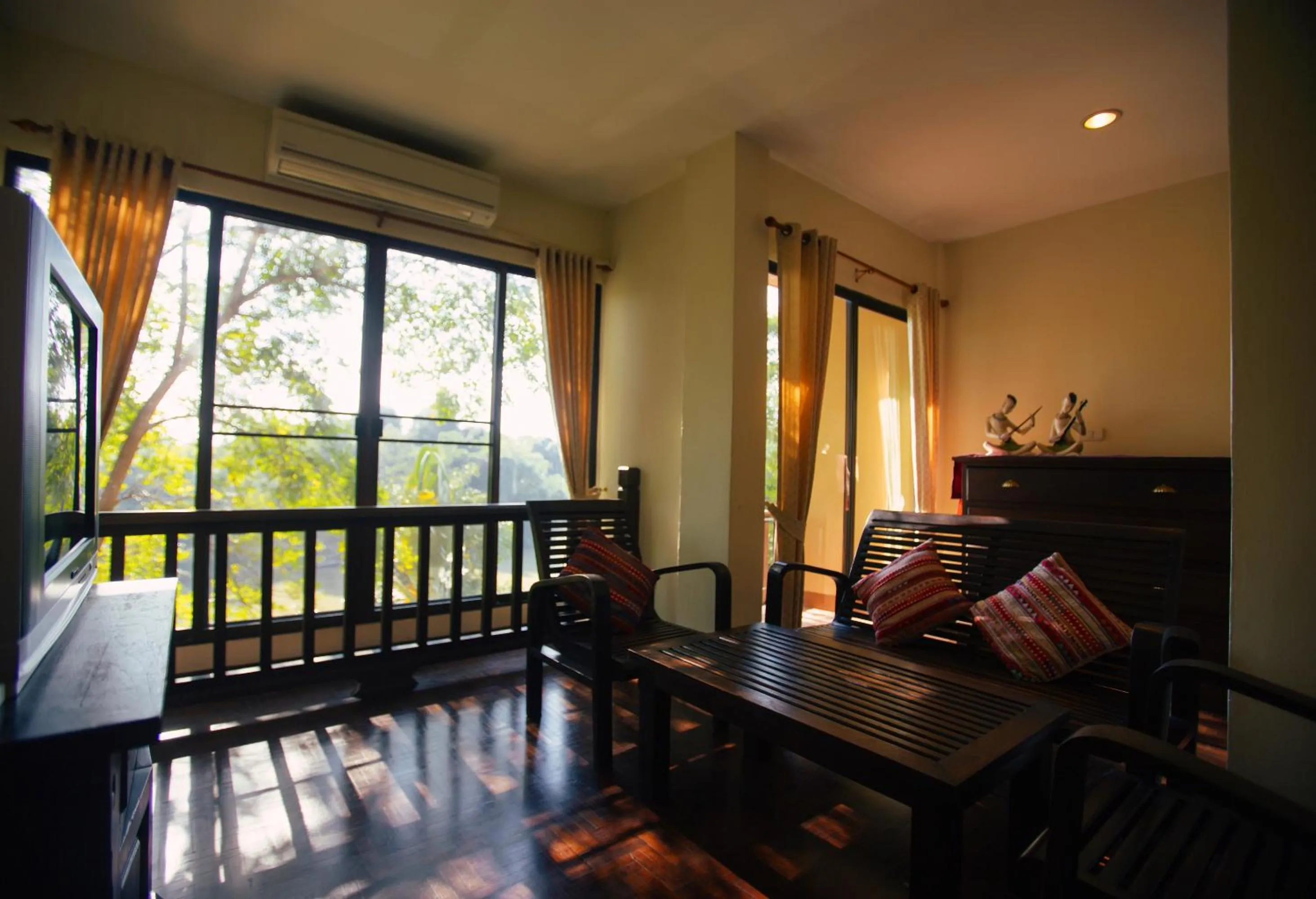 Balcony/Terrace in Villa San Pee Seua