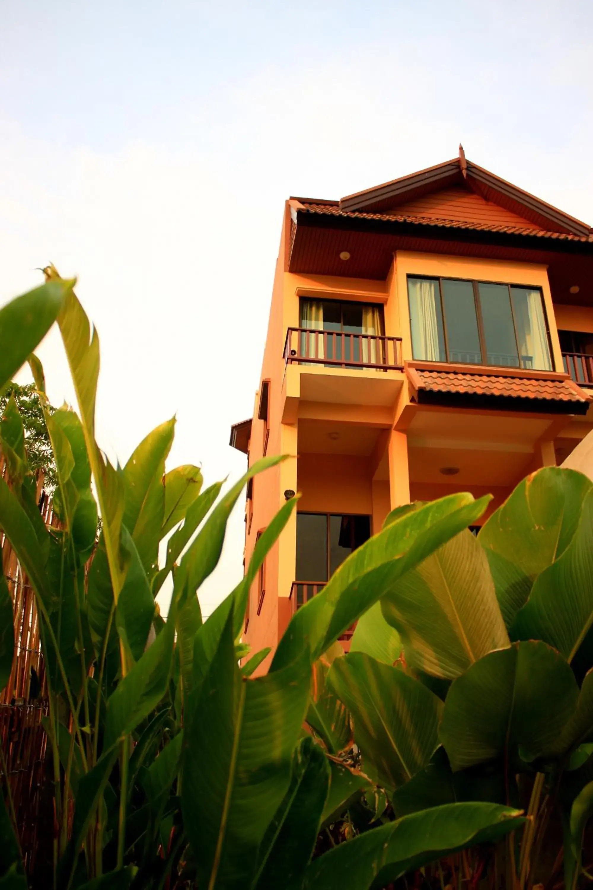 Property building in Villa San Pee Seua Property building in Villa San Pee Seua