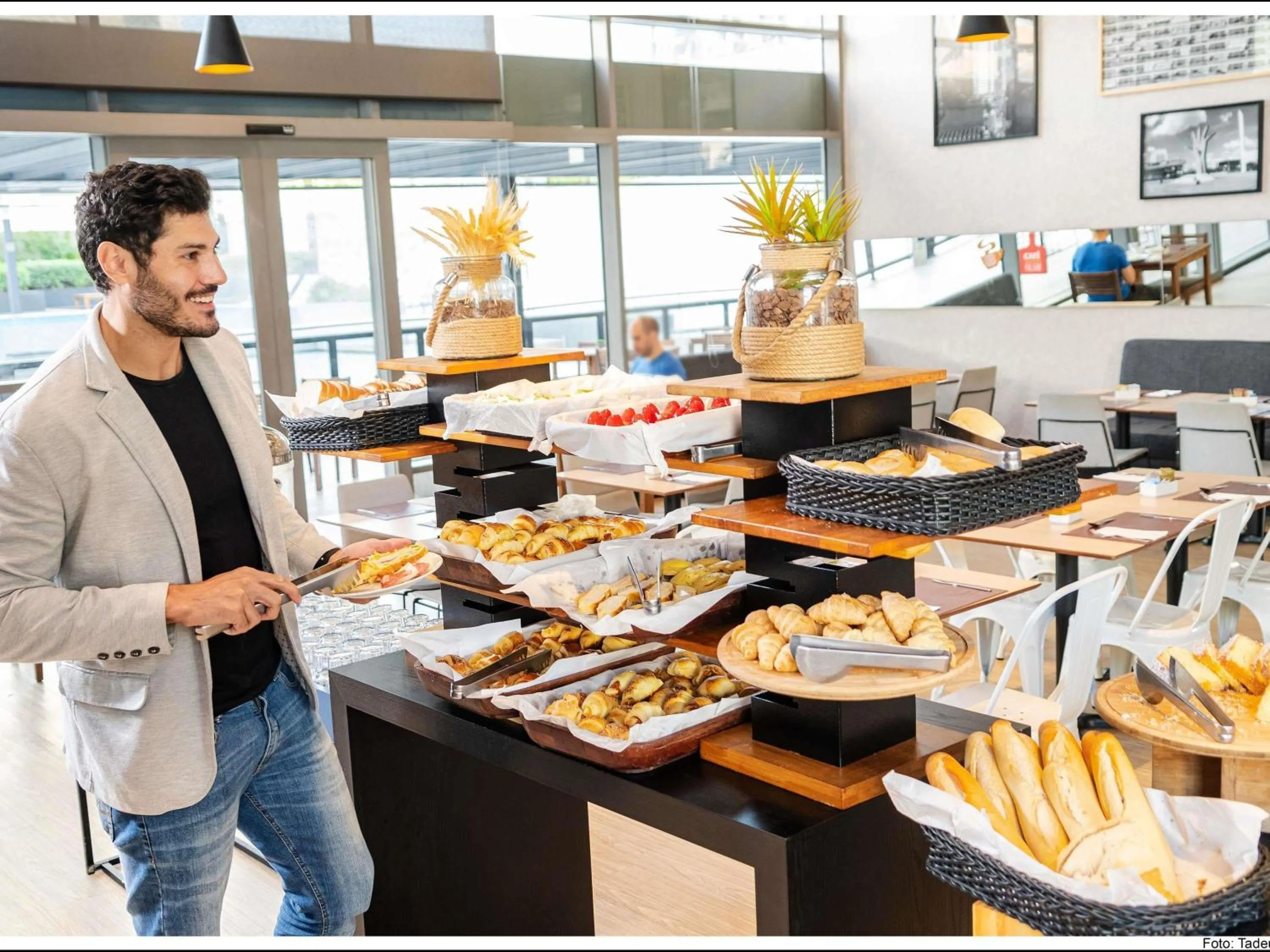 Restaurant/places to eat in Mercure Sao Paulo Barra Funda