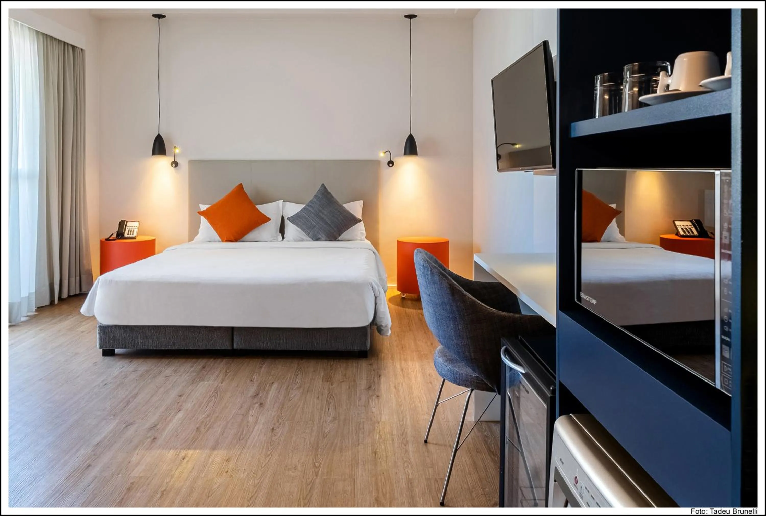 Photo of the whole room, Bed in Mercure Sao Paulo Barra Funda