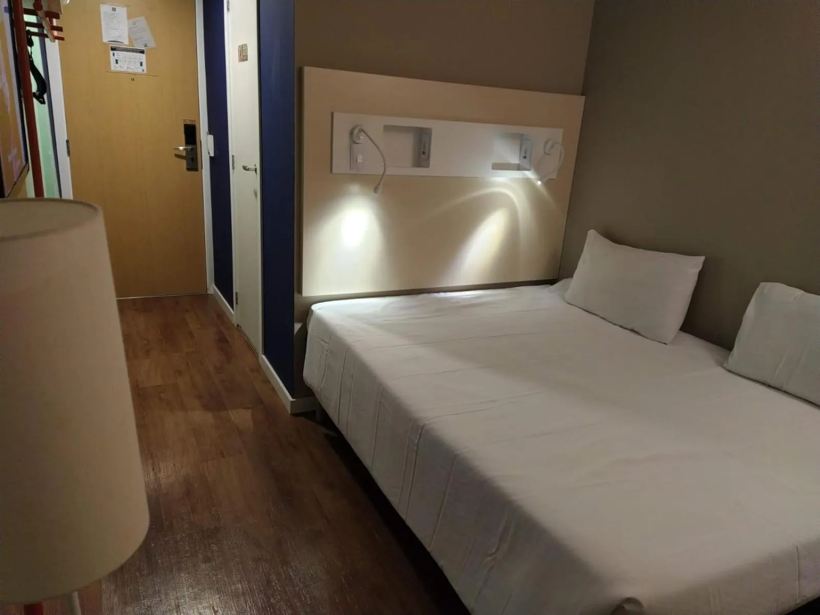 Bed in ibis budget Manhuaçu