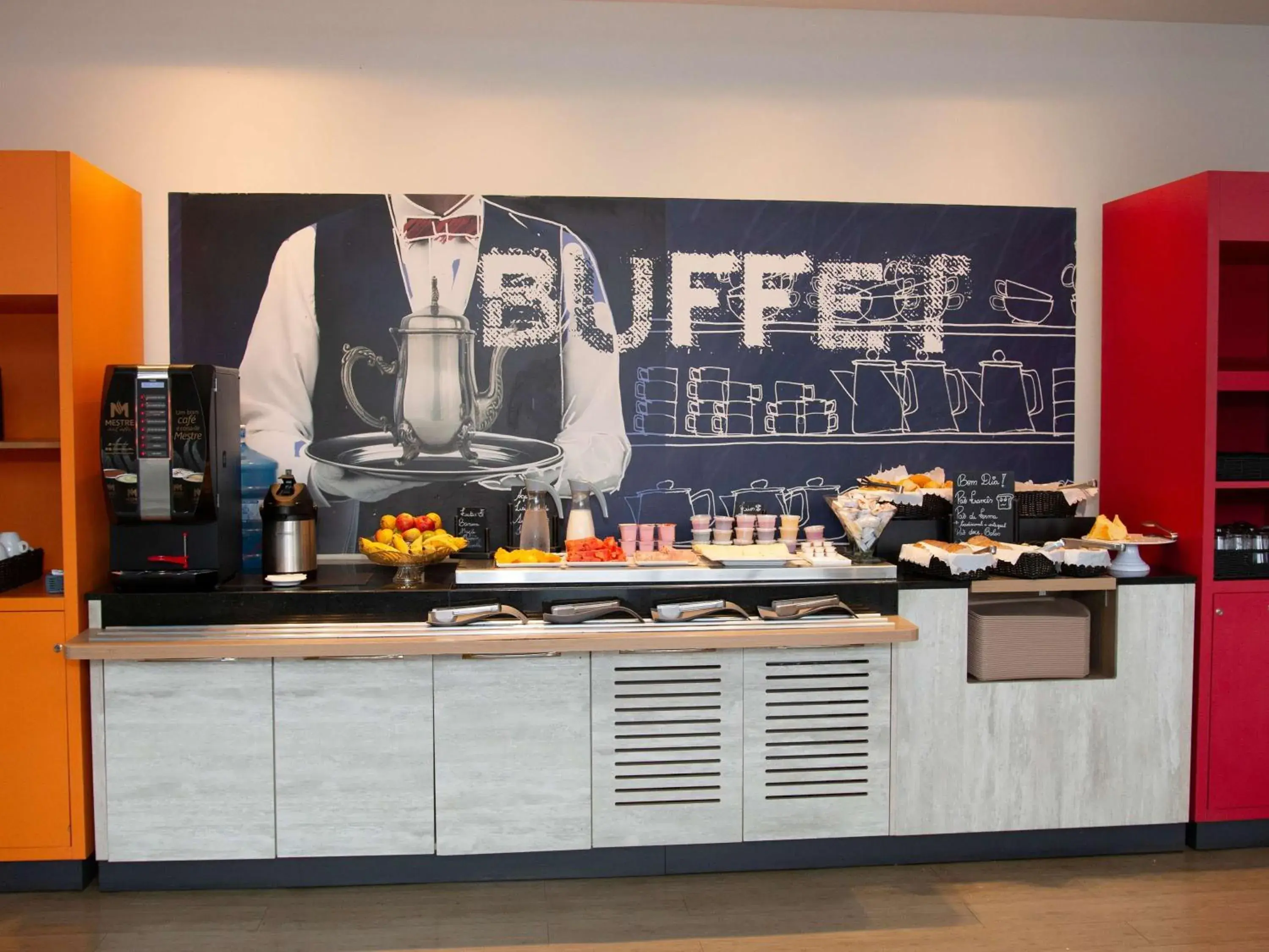 Restaurant/places to eat in ibis budget Manhuaçu Restaurant/places to eat in ibis budget Manhuaçu