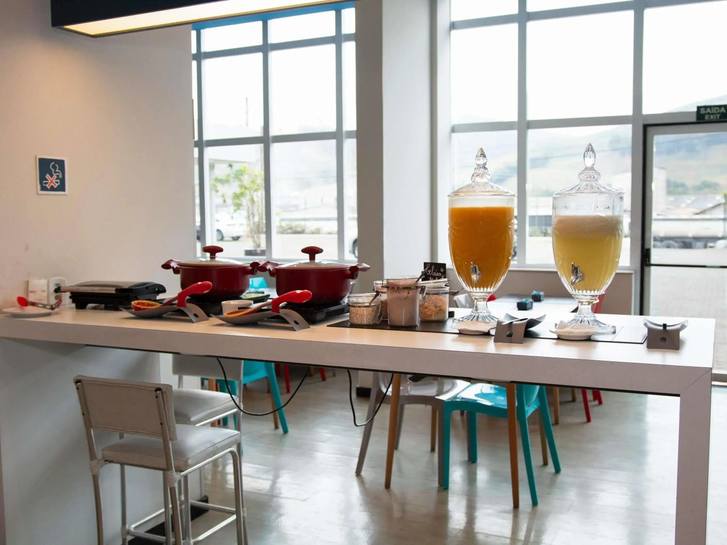 Restaurant/places to eat in ibis budget Manhuaçu Restaurant/places to eat in ibis budget Manhuaçu