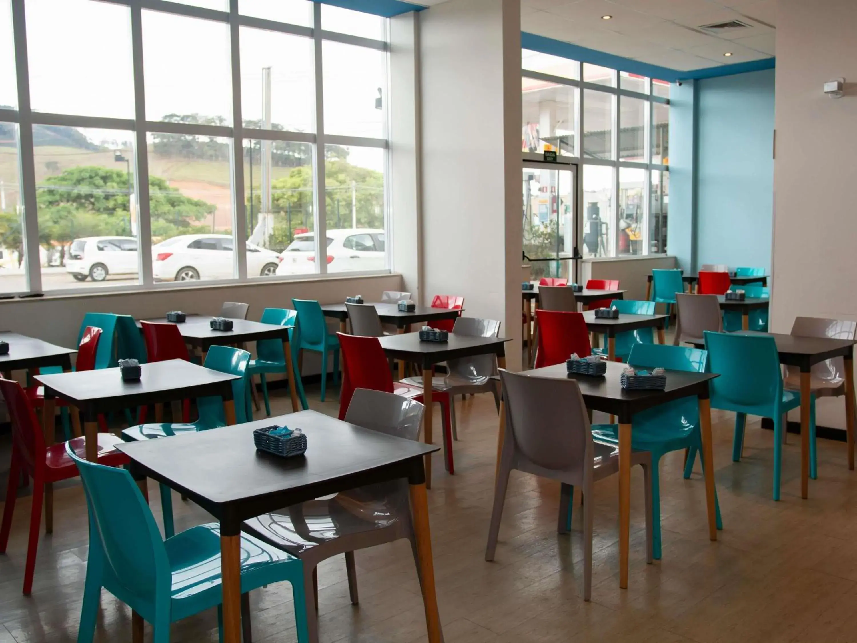 Restaurant/places to eat in ibis budget Manhuaçu Restaurant/places to eat in ibis budget Manhuaçu