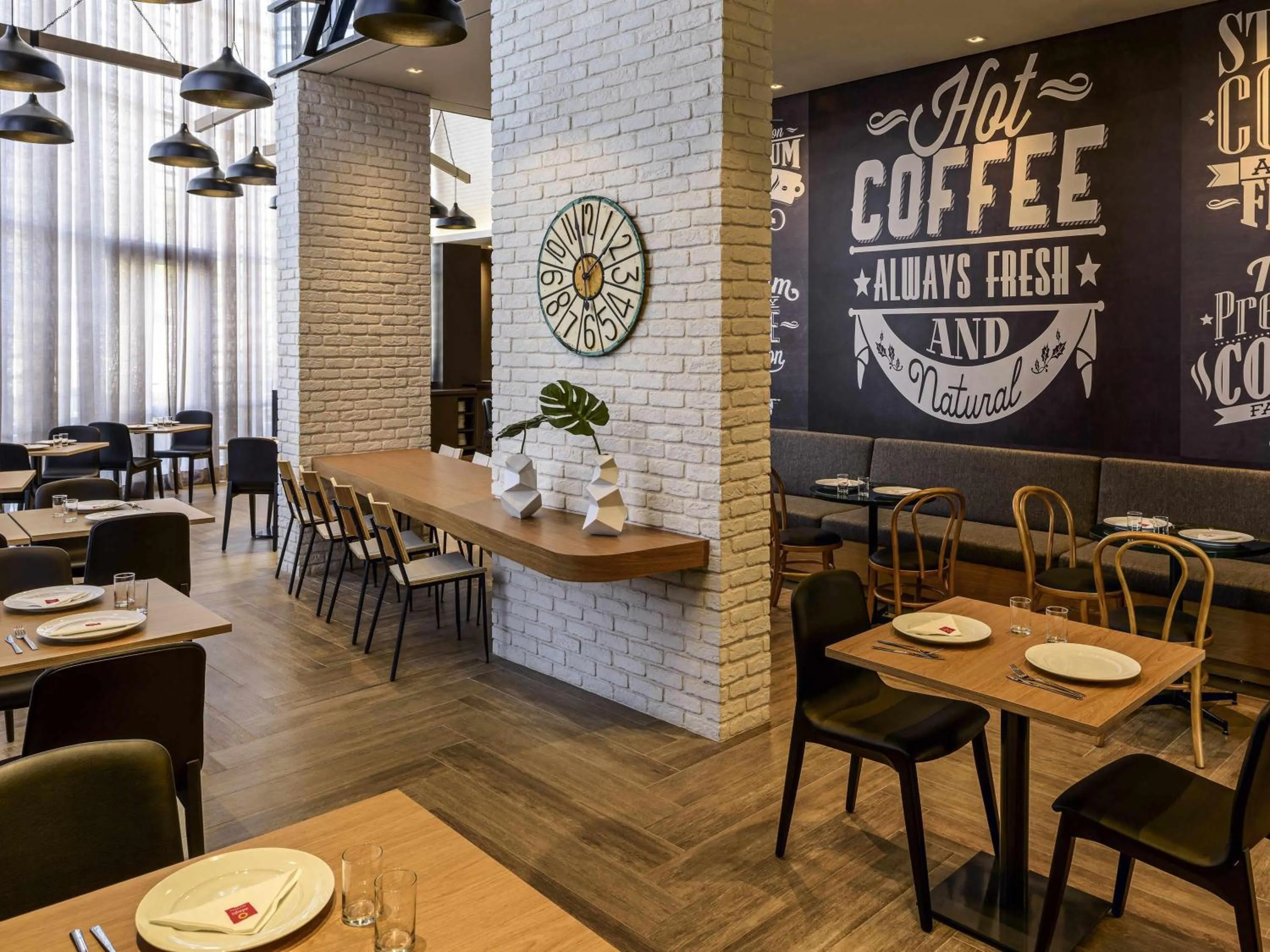 Restaurant/places to eat in Mercure Sao Bernardo Do Campo