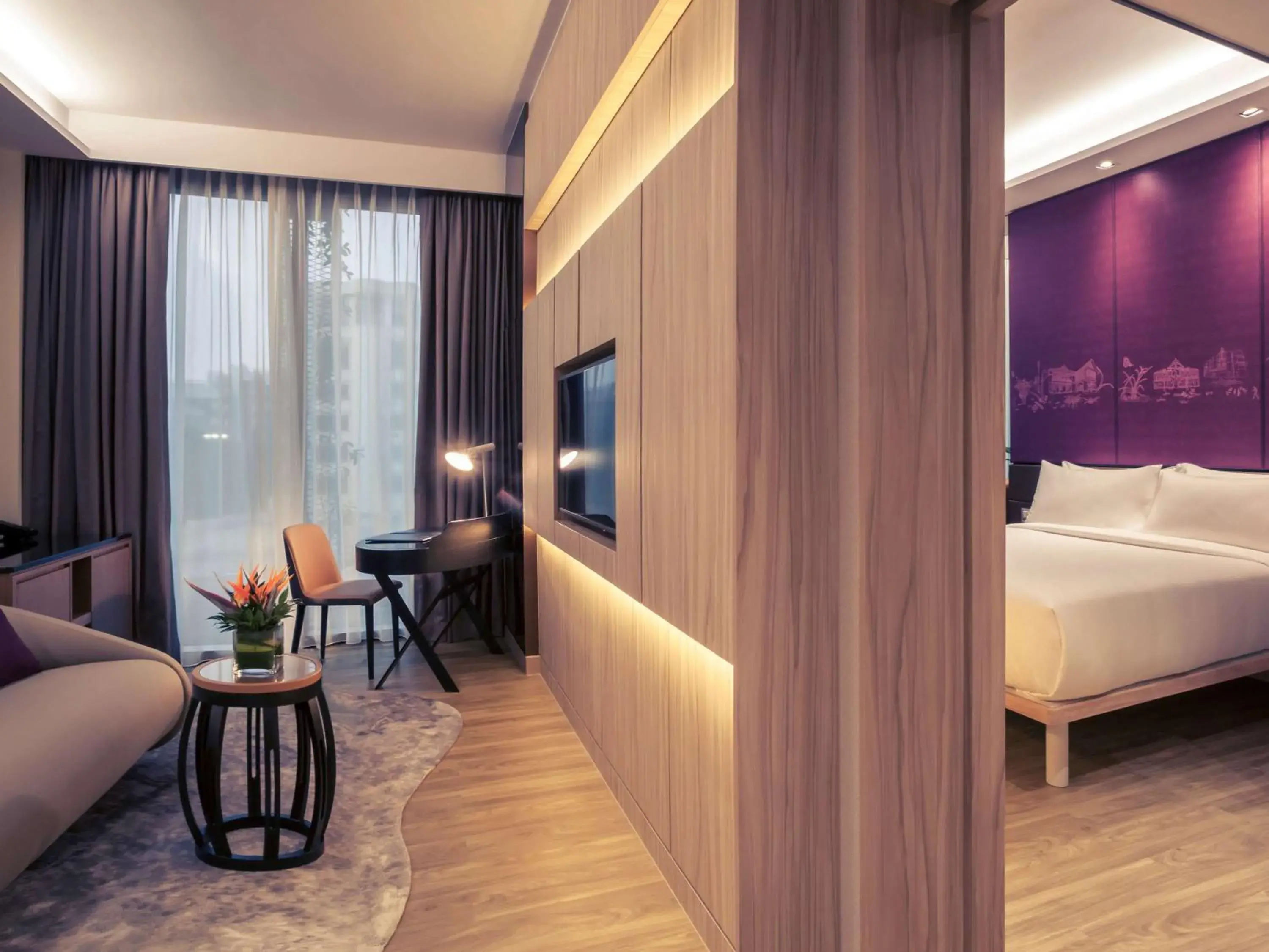 Photo of the whole room, Bed in Mercure Singapore On Stevens Photo of the whole room, Bed in Mercure Singapore On Stevens