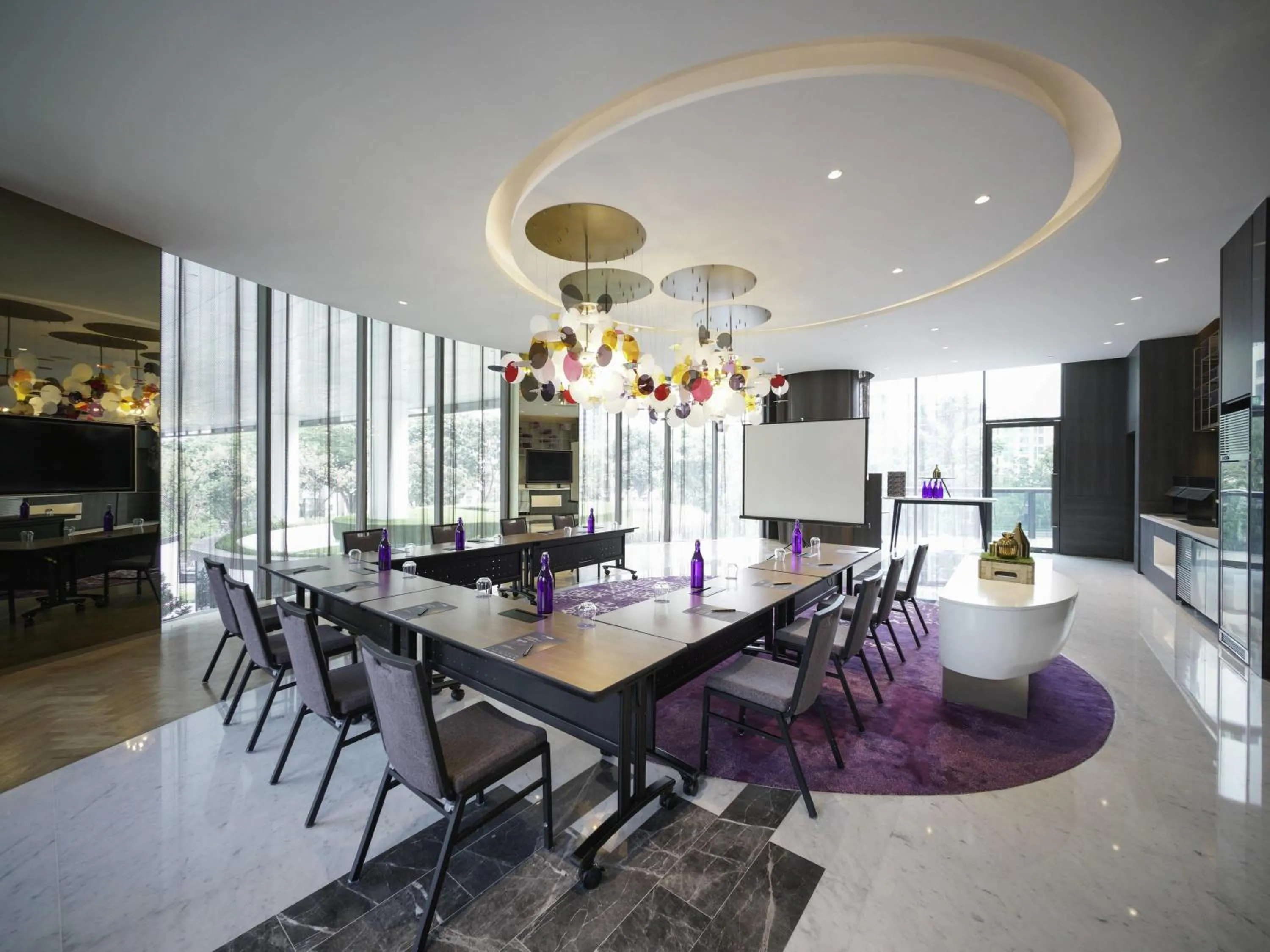 Meeting/conference room in Mercure Singapore On Stevens