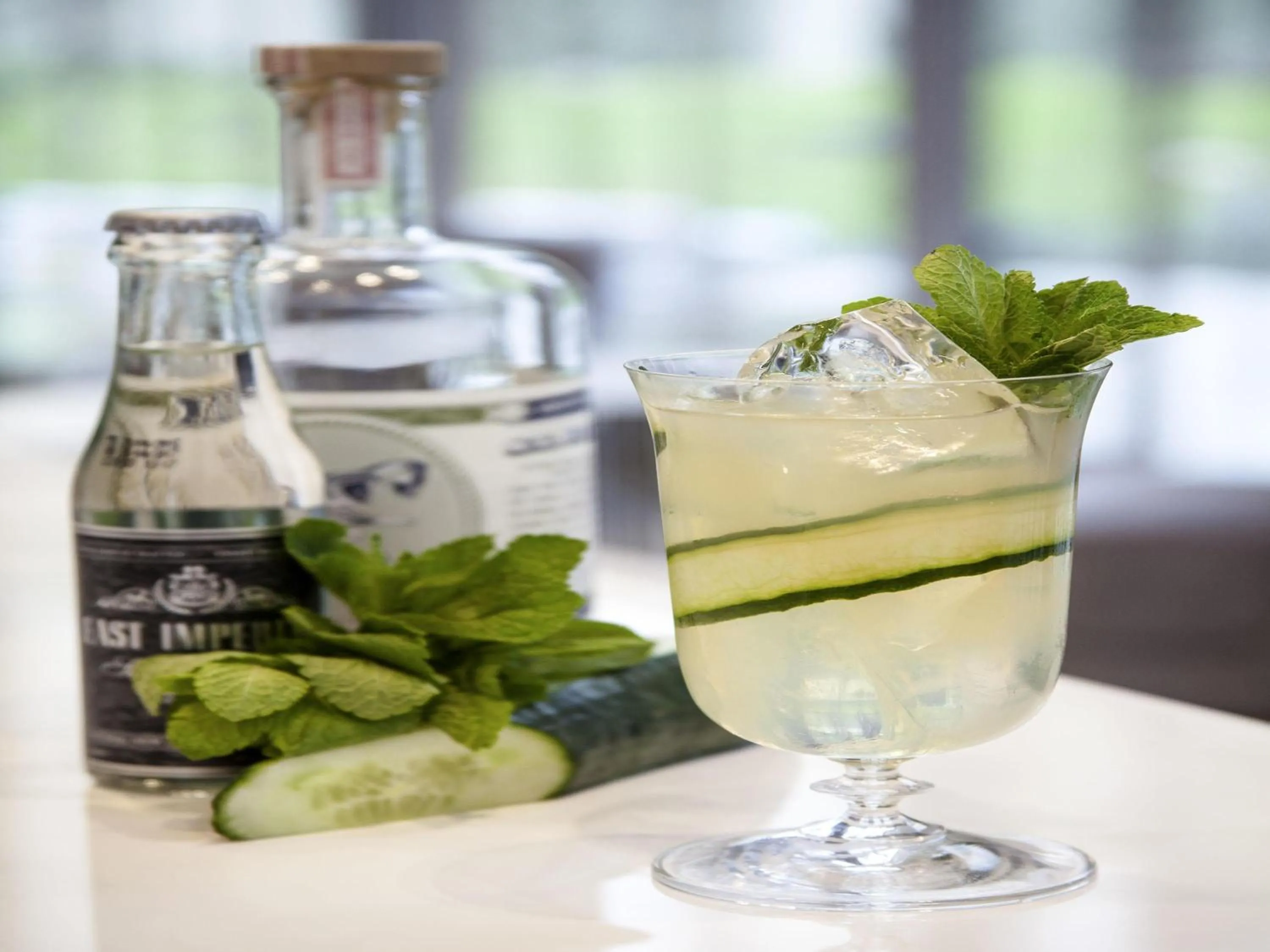 Lounge or bar in Novotel Singapore On Stevens