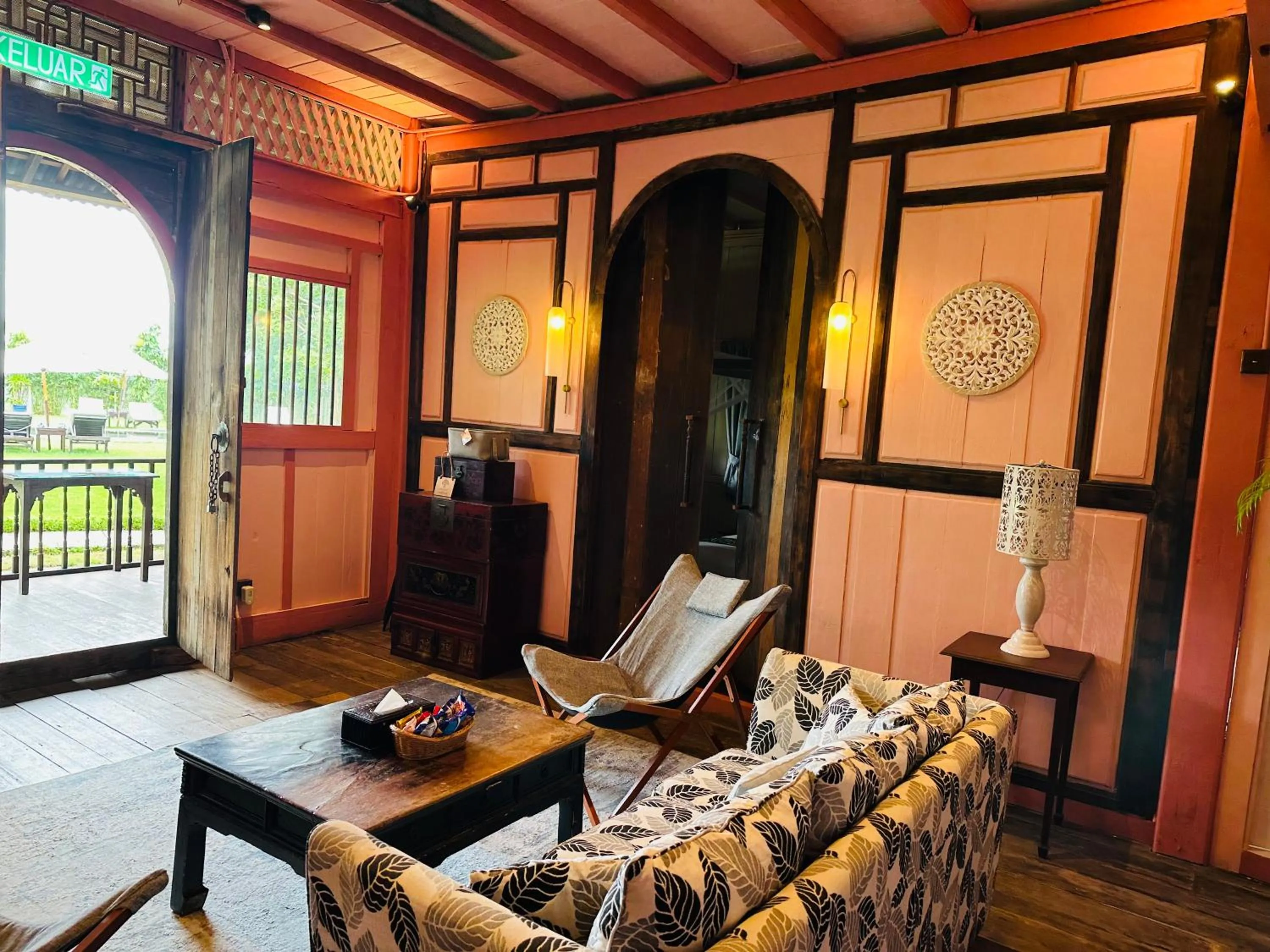 Living room in Temple Tree Resort