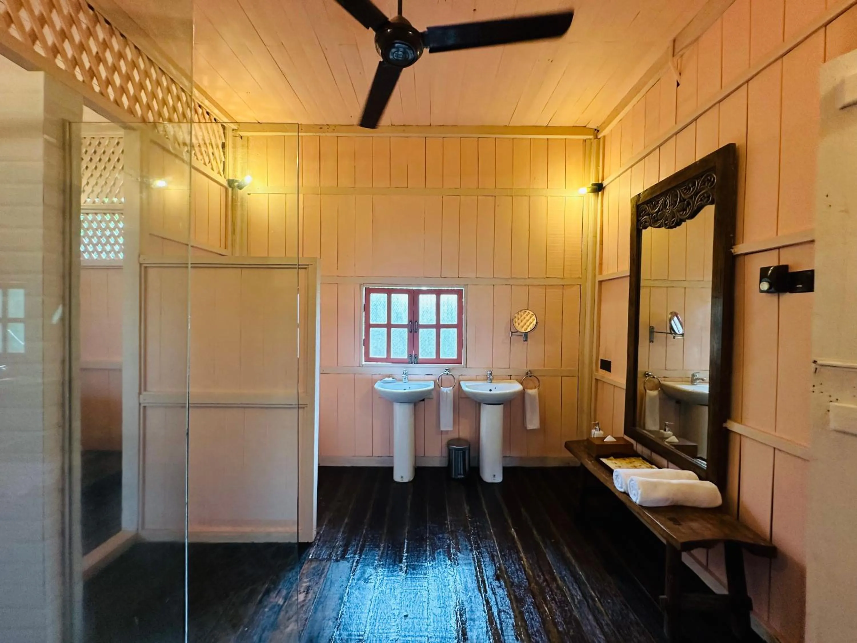 Bathroom in Temple Tree Resort