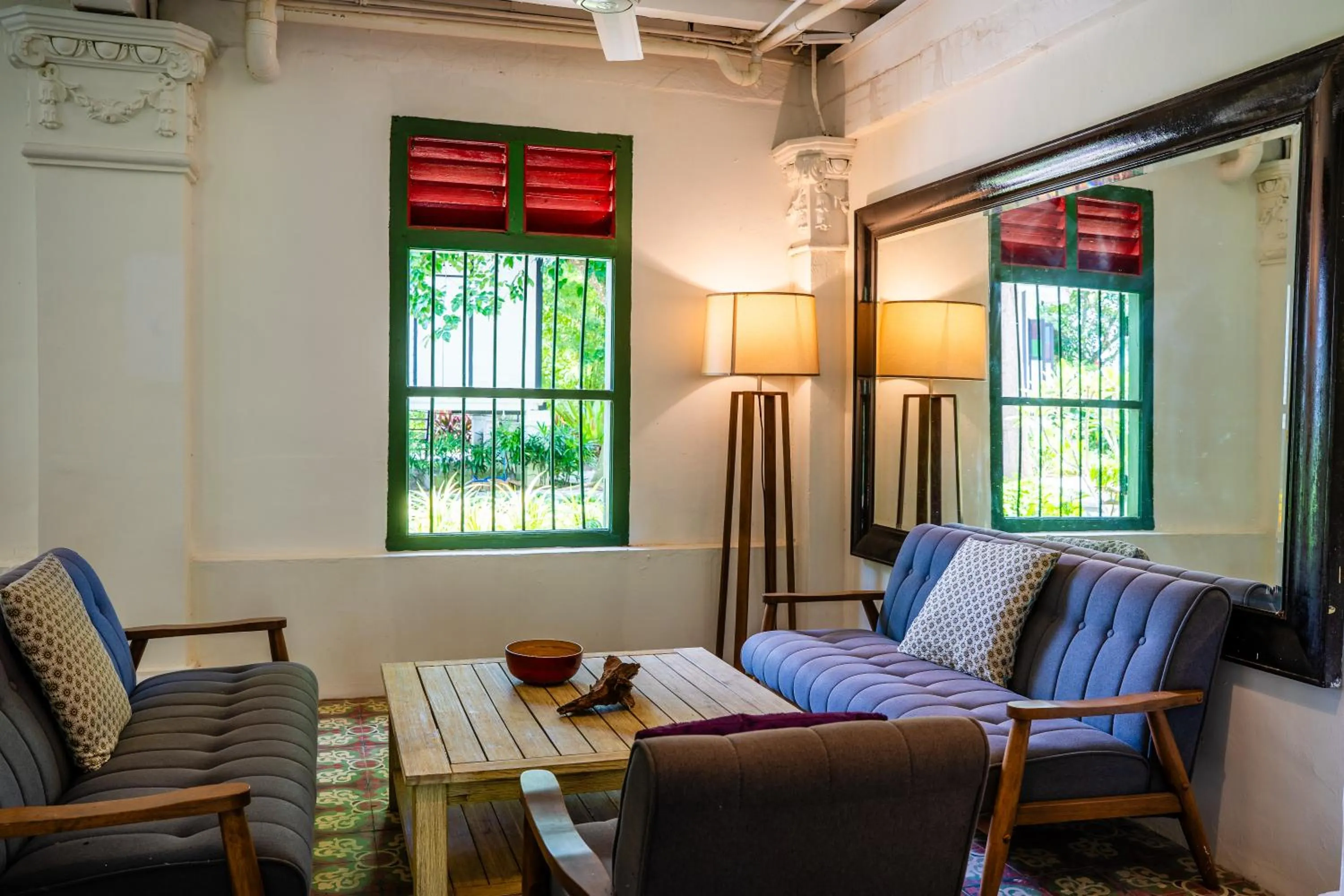 Living room in Temple Tree Resort