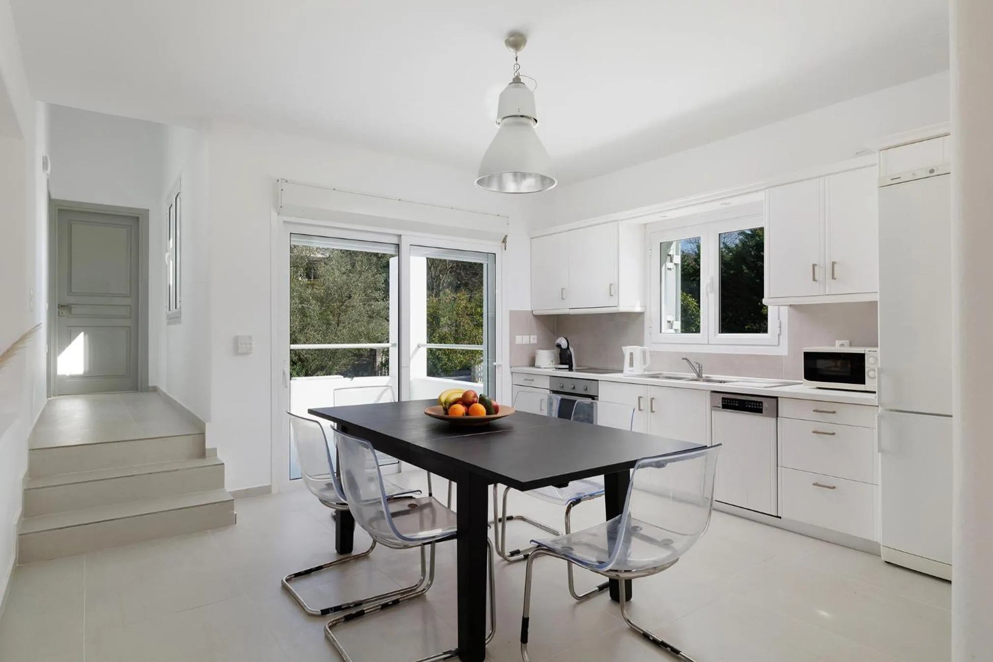 Dining area in Villa Levanda by WhiteDream Villas