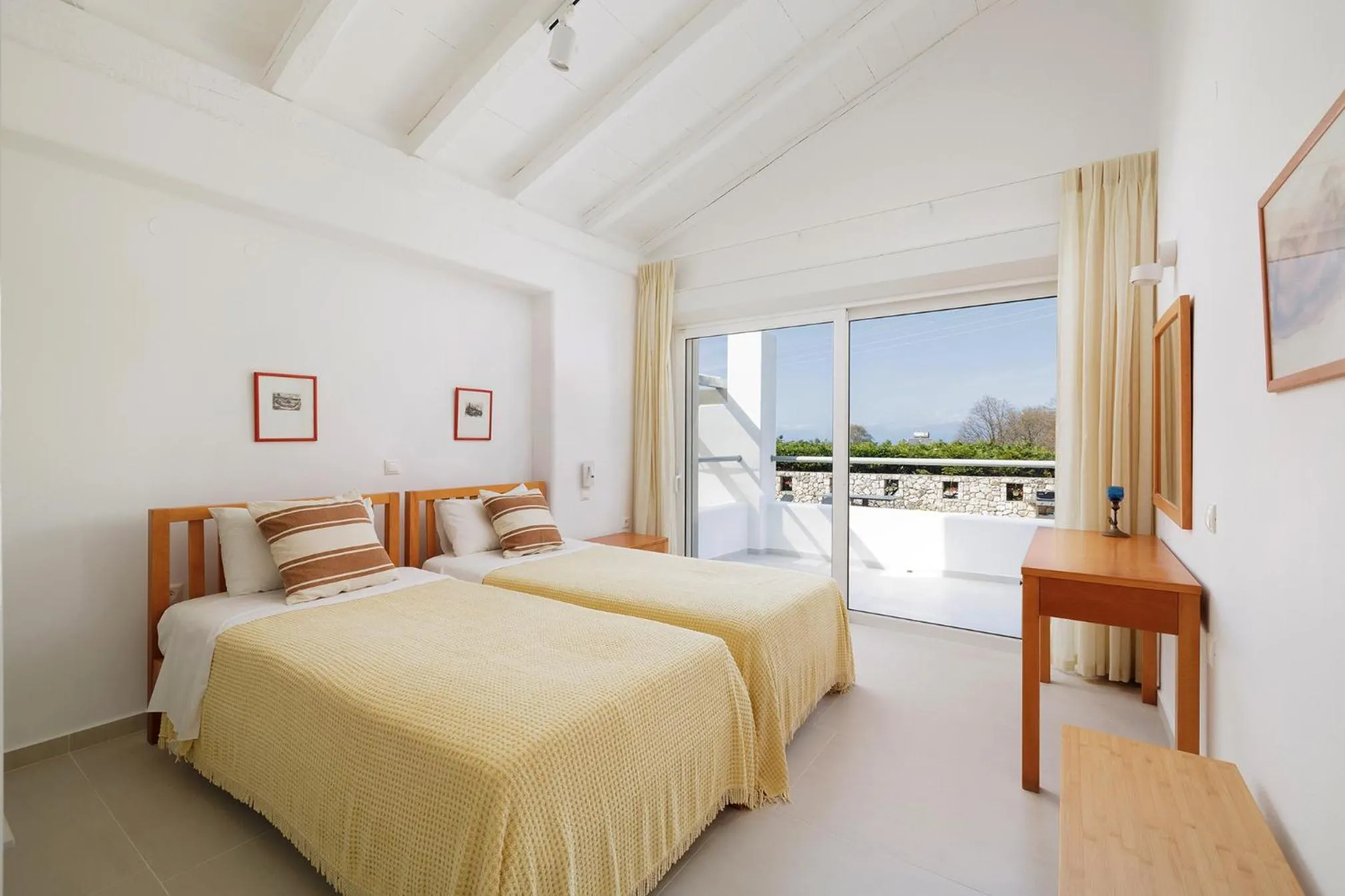 Bed in Villa Levanda by WhiteDream Villas