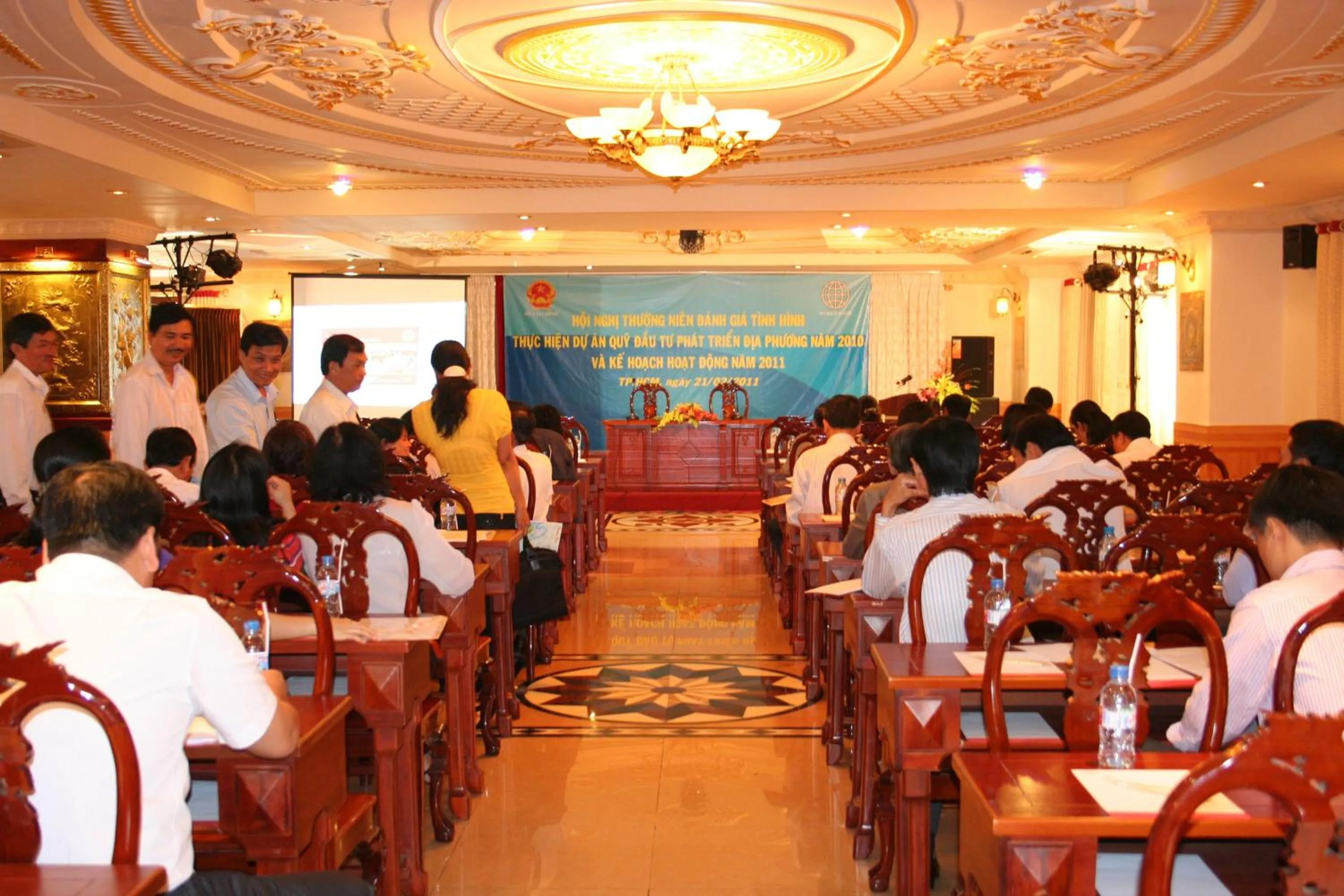 Business facilities in New Pacific Hotel