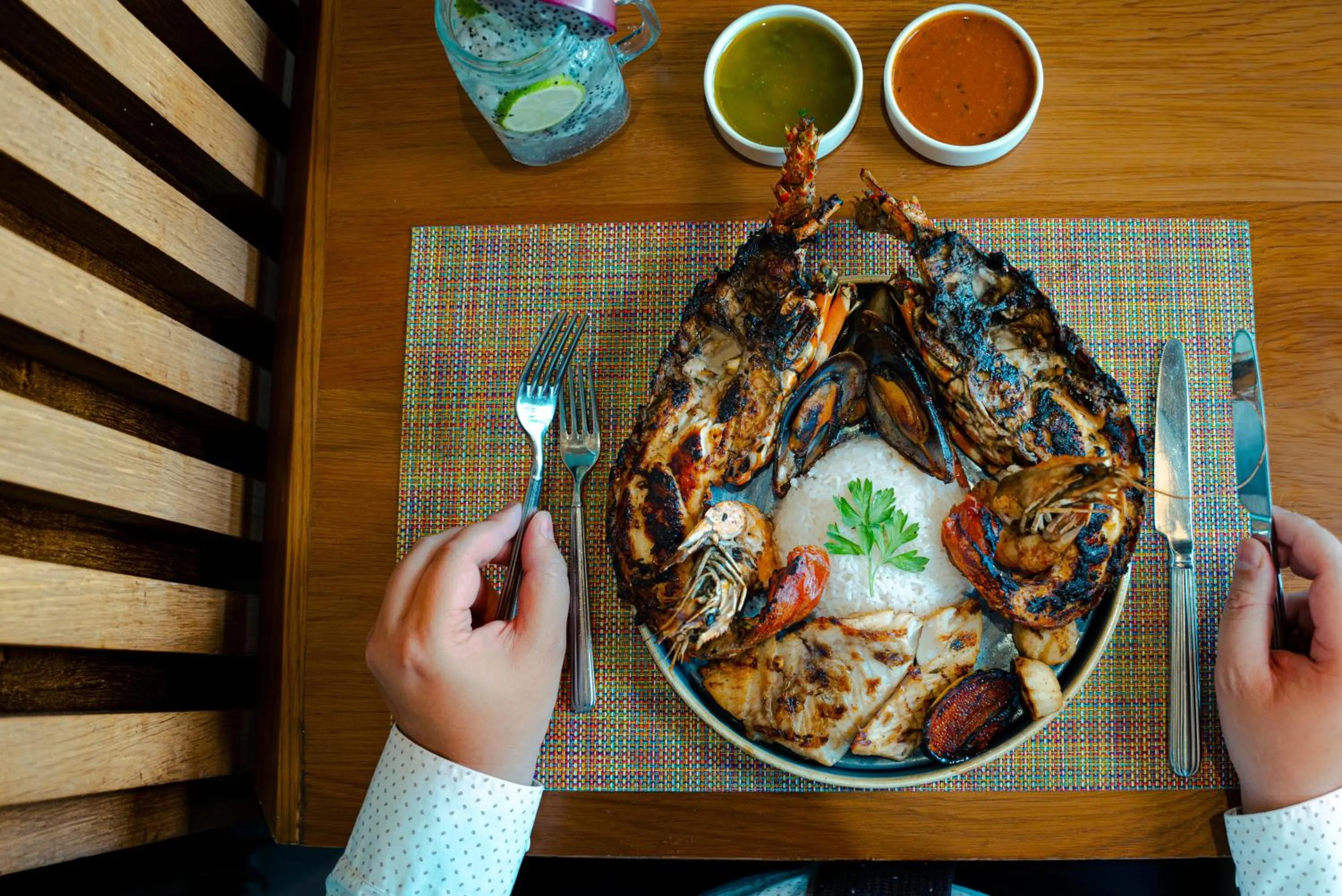 Food in Mysk Al Mouj Hotel