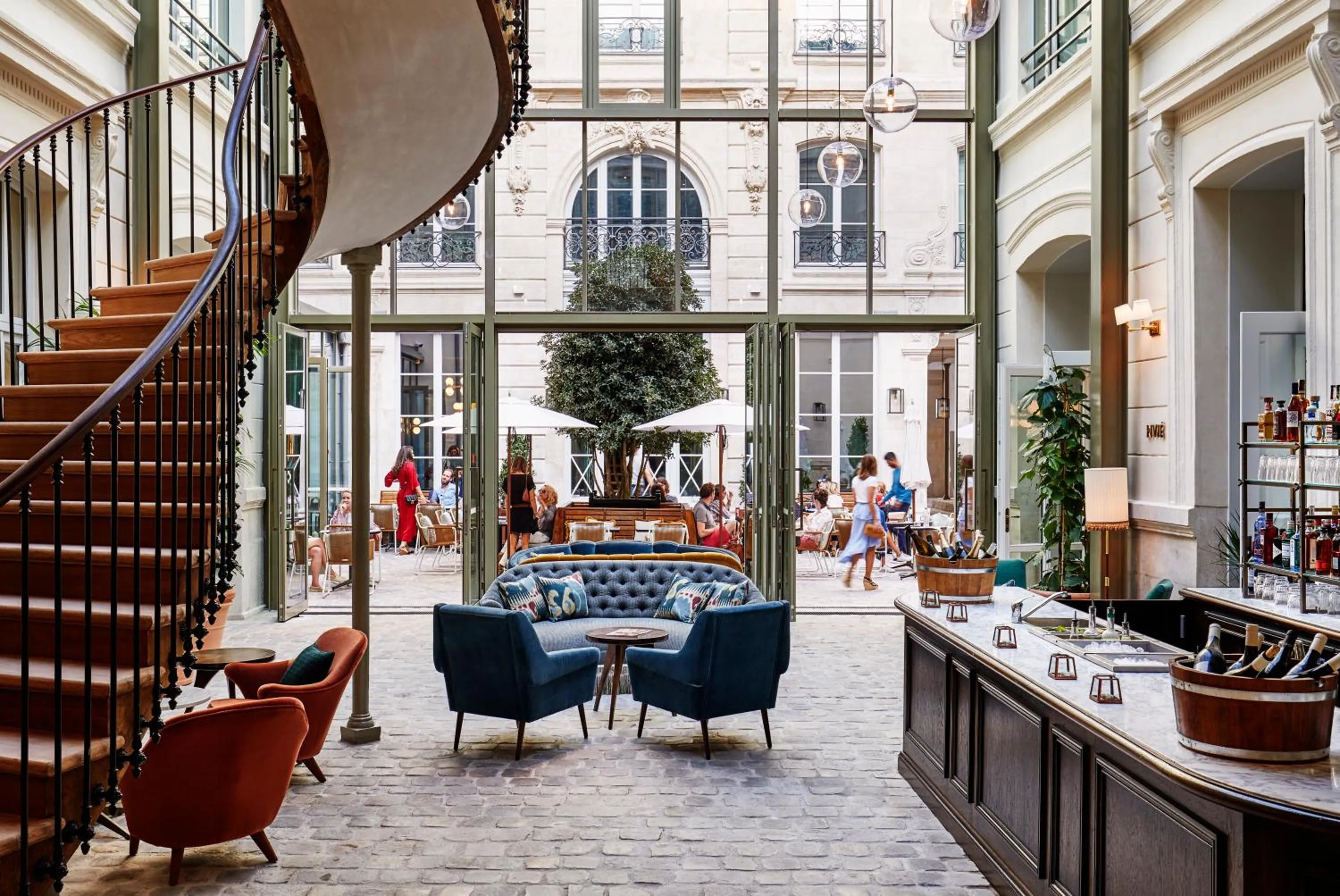 Facade/entrance in The Hoxton, Paris