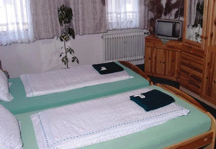 Bed in Hotel Drei Könige