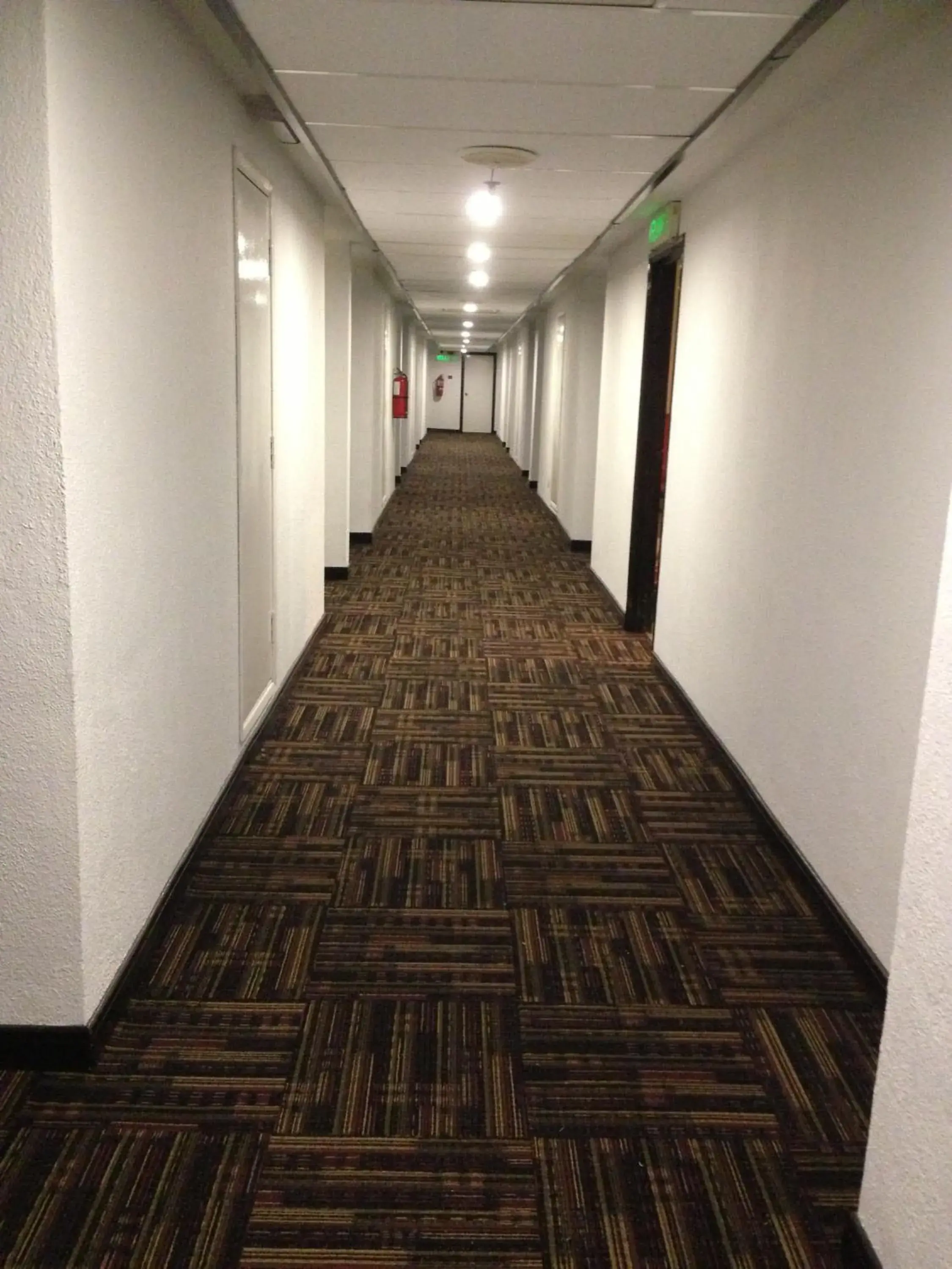 Premium Triple Room in Hotel Grand Continental Kuantan Premium Triple Room in Hotel Grand Continental Kuantan