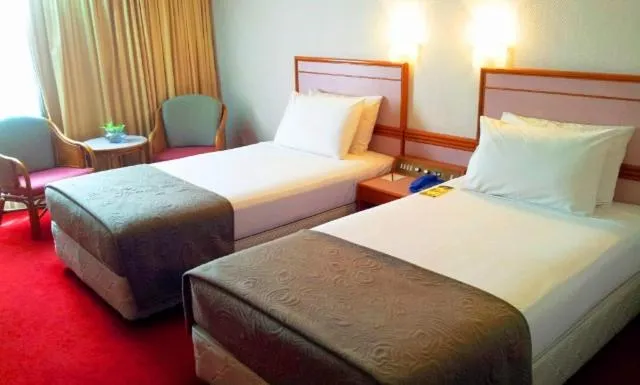 Bedroom, Bed in Hotel Grand Continental Kuantan