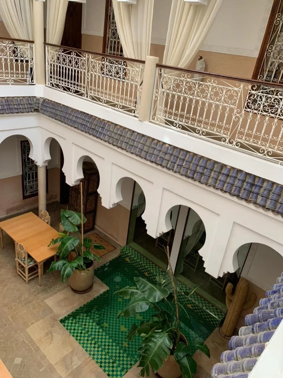 Swimming pool in Monriad