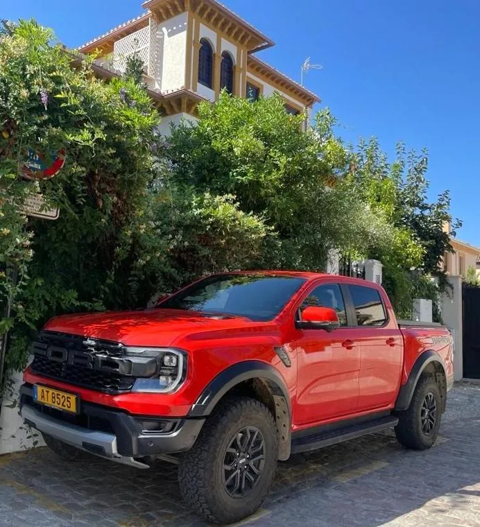 Parking in Hotelito Suecia