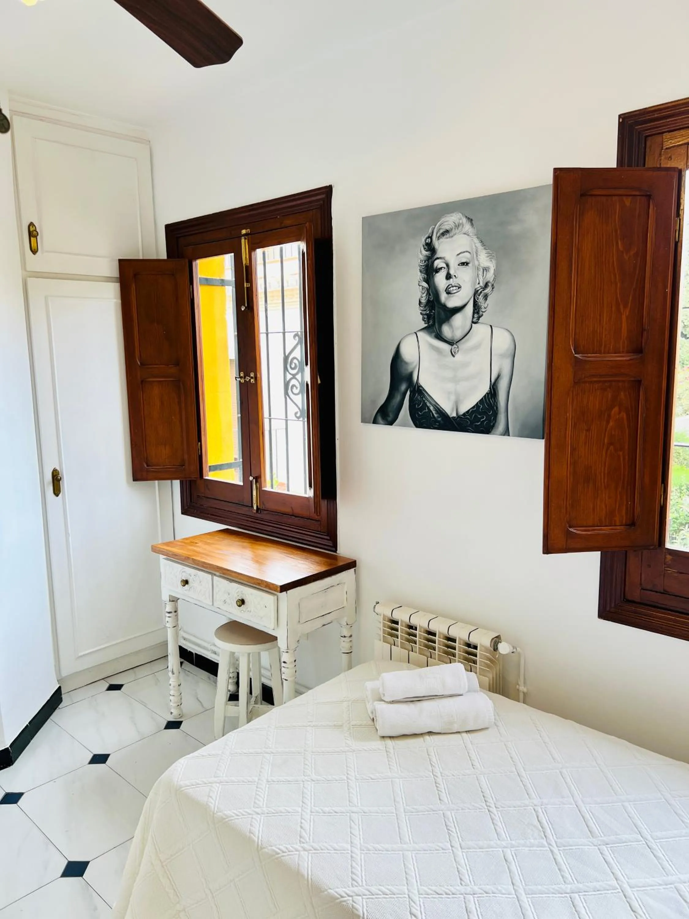 Bedroom, Bed in Hotelito Suecia