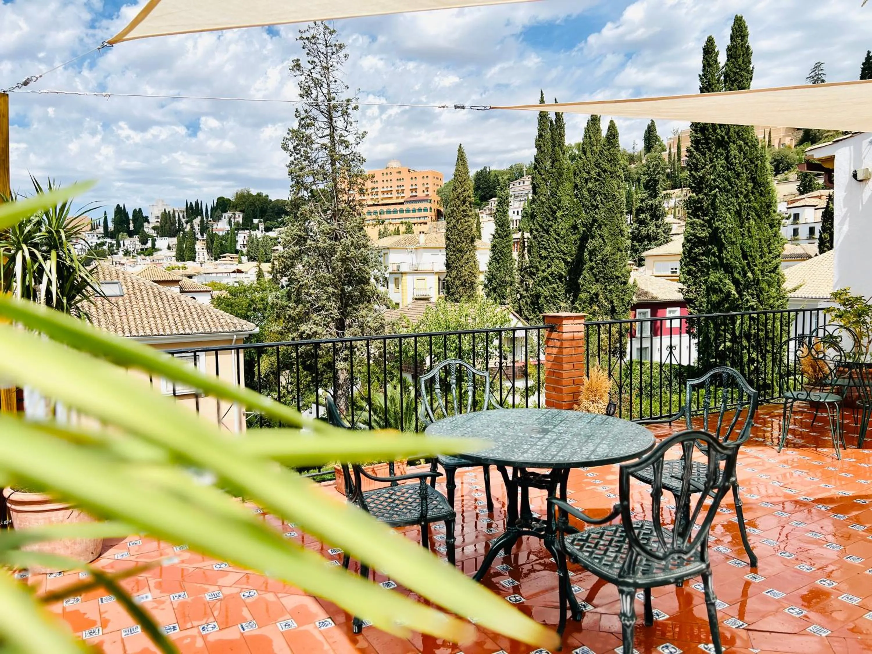 Balcony/Terrace in Hotelito Suecia