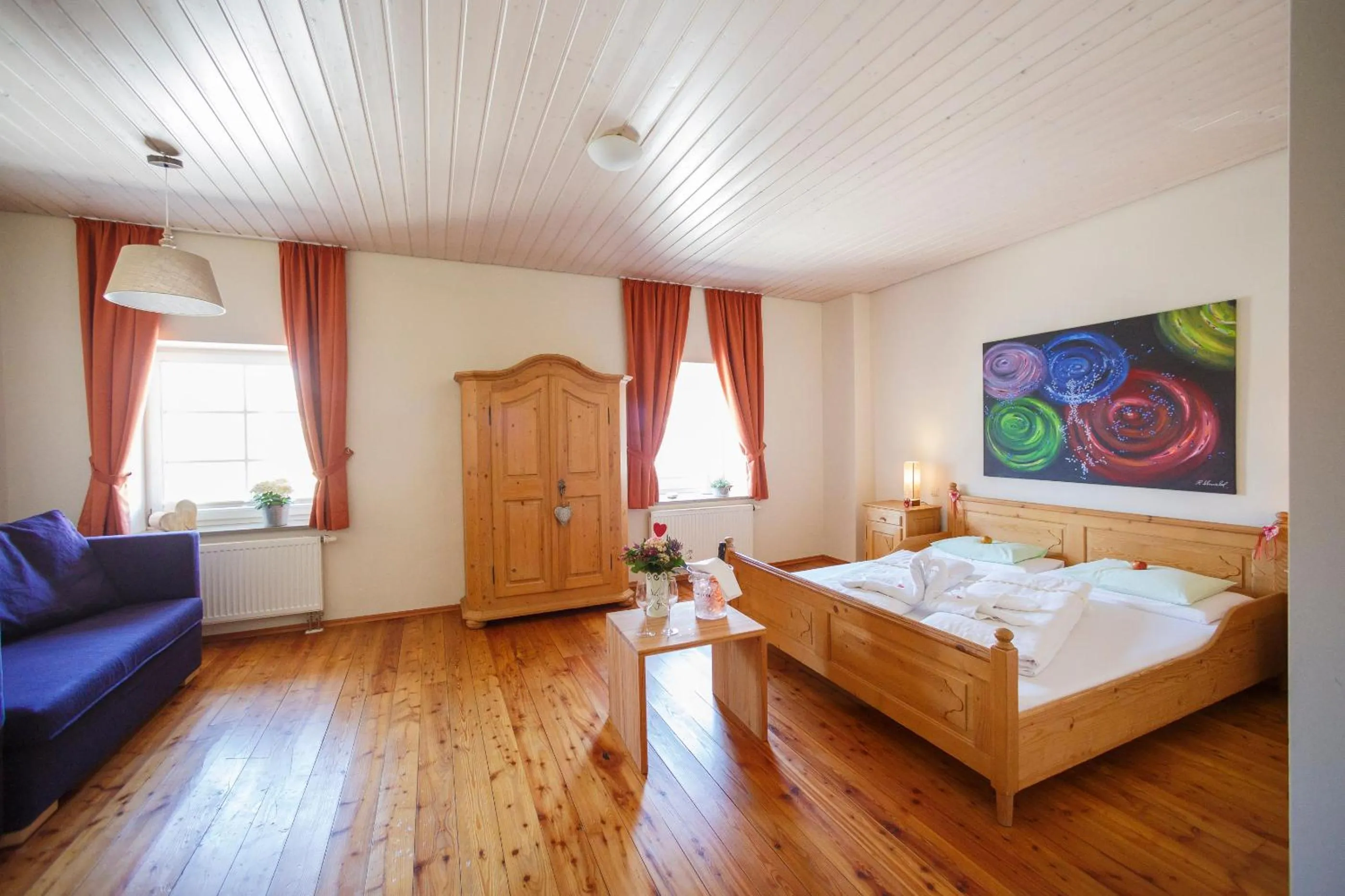 Photo of the whole room, Bed in Il Plonner - Hotel Restaurant Biergarten