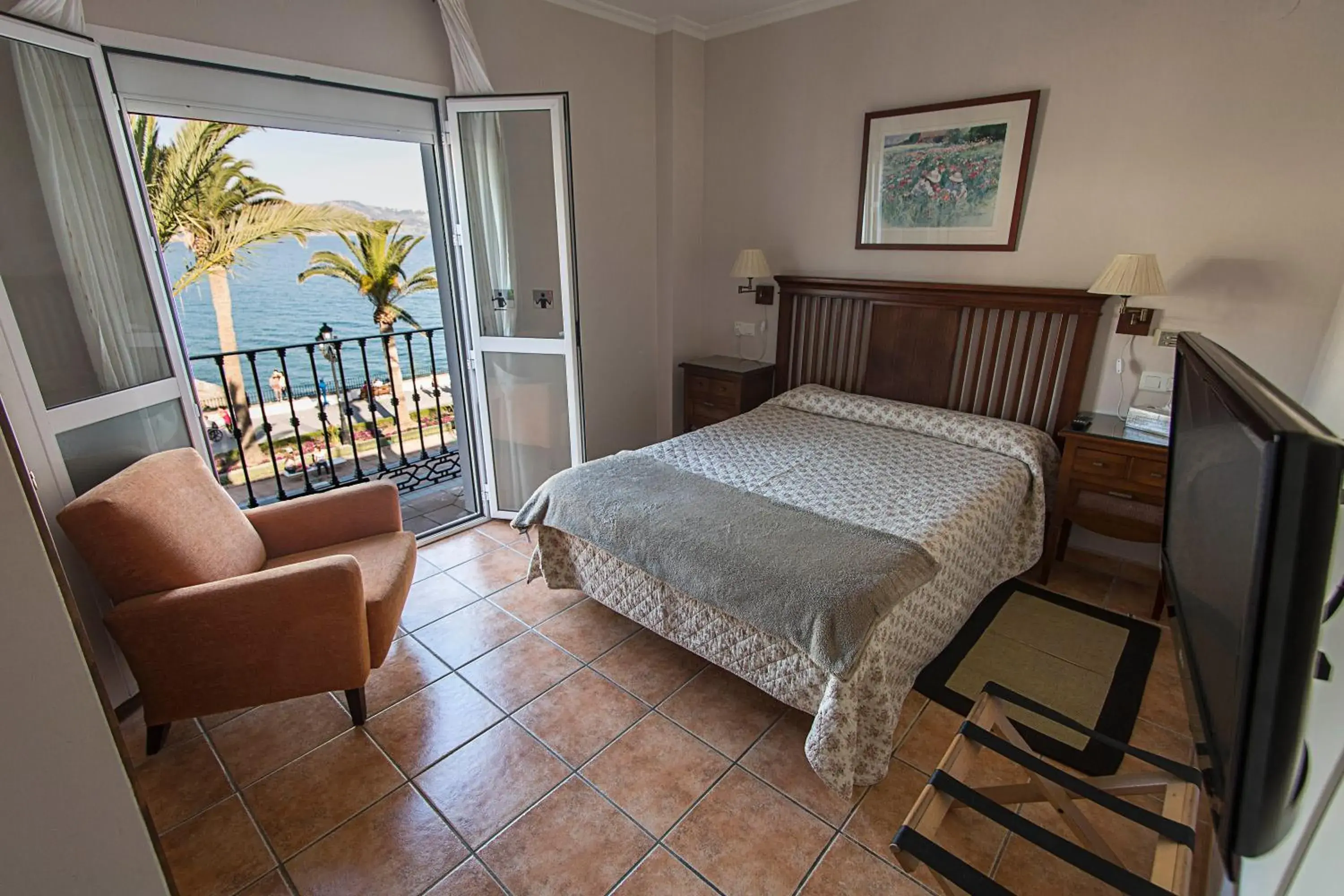 Bed in Hostal Marissal by Dorobe Bed in Hostal Marissal by Dorobe