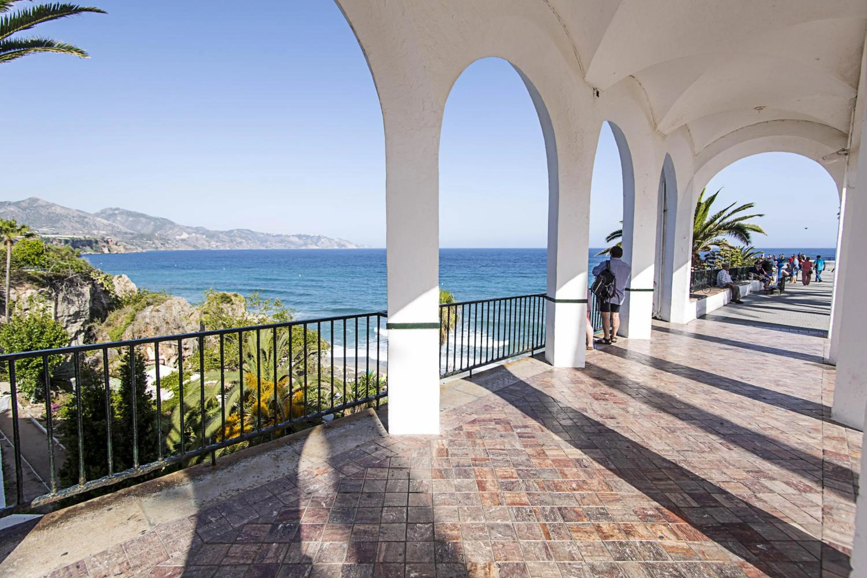 Day in Hostal Marissal by Dorobe