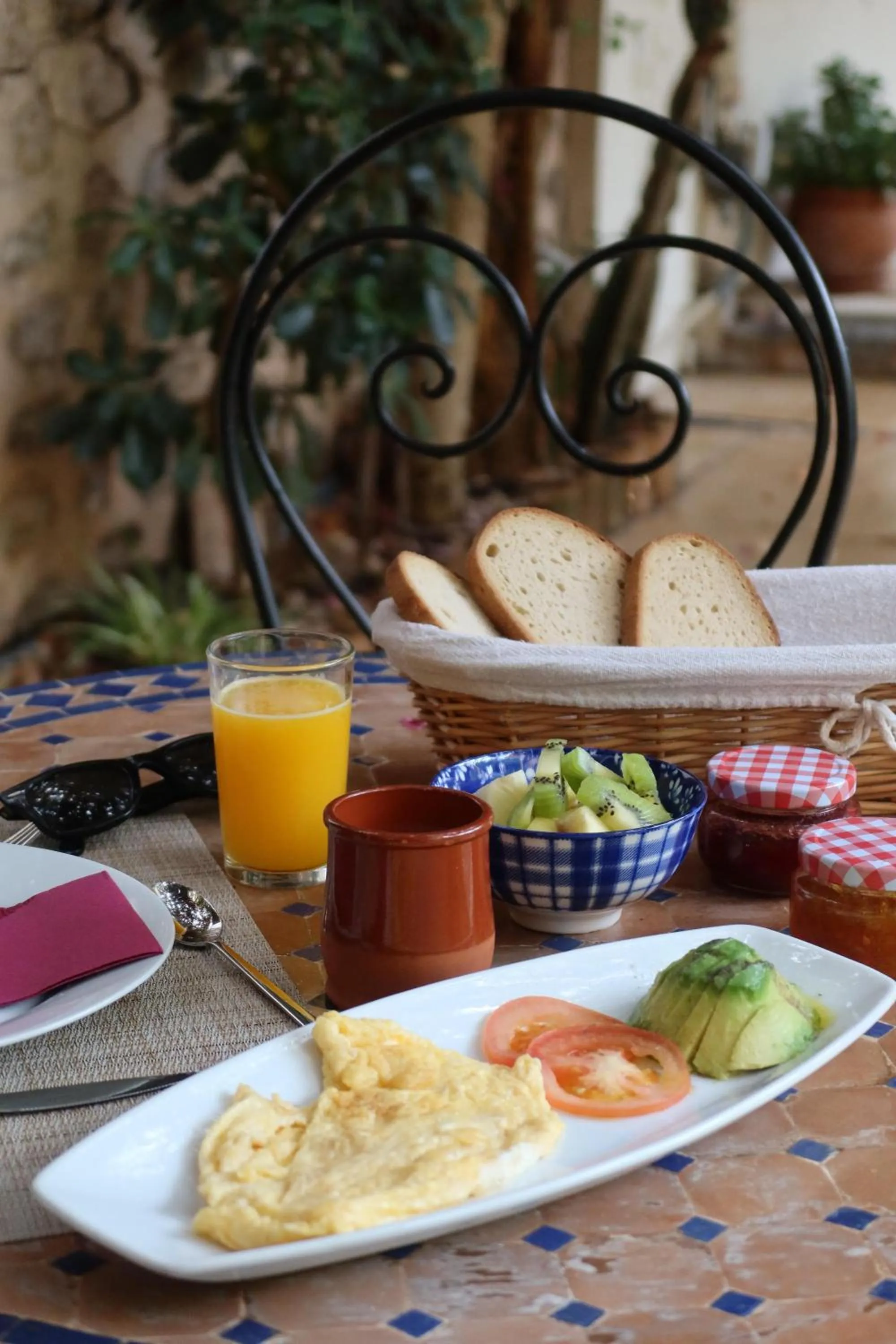 Breakfast in Hotel Casa Bougainvillea
