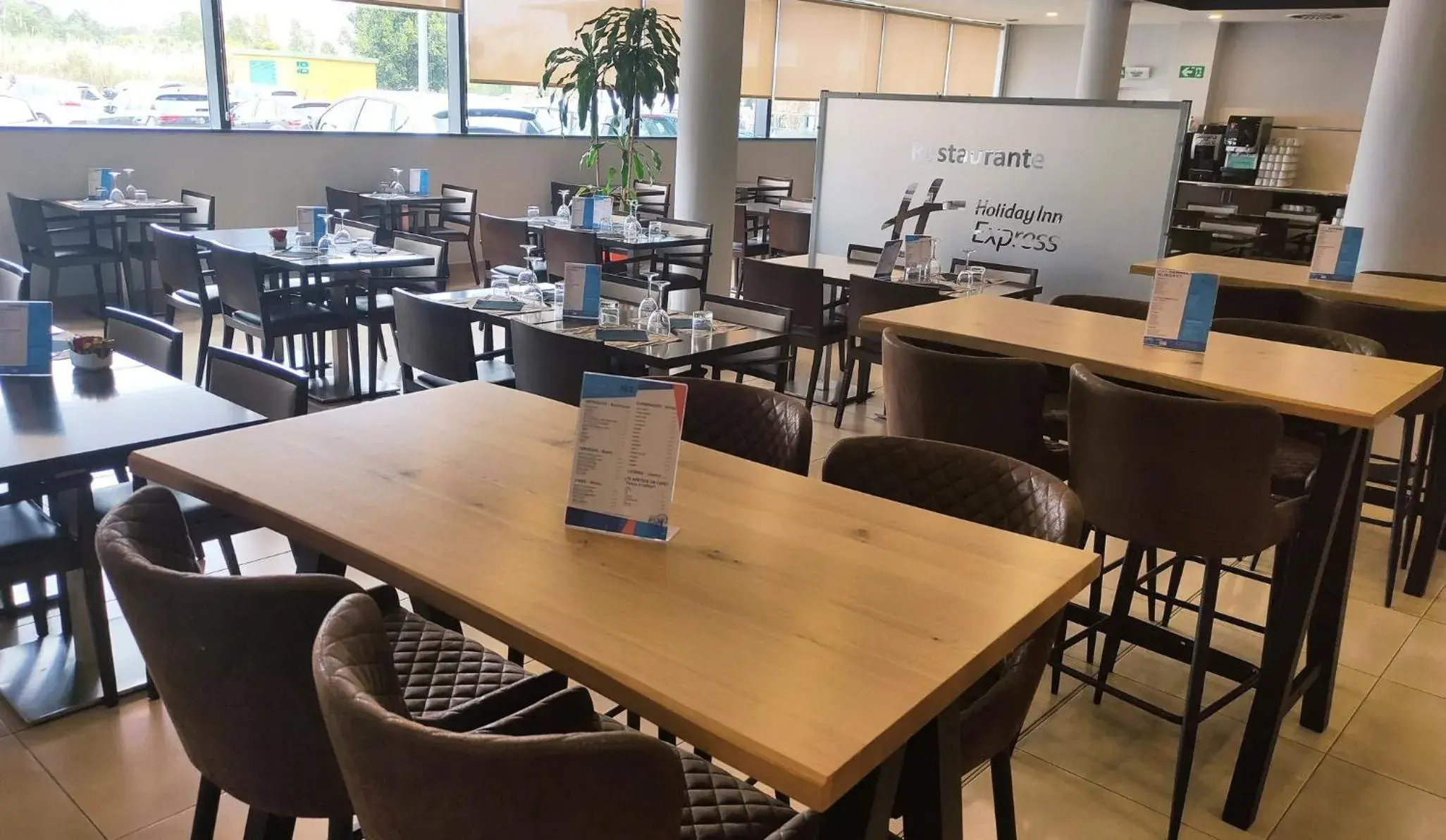 Restaurant/places to eat in Holiday Inn Express Campo de Gibraltar-Barrios by IHG Restaurant/places to eat in Holiday Inn Express Campo de Gibraltar-Barrios by IHG
