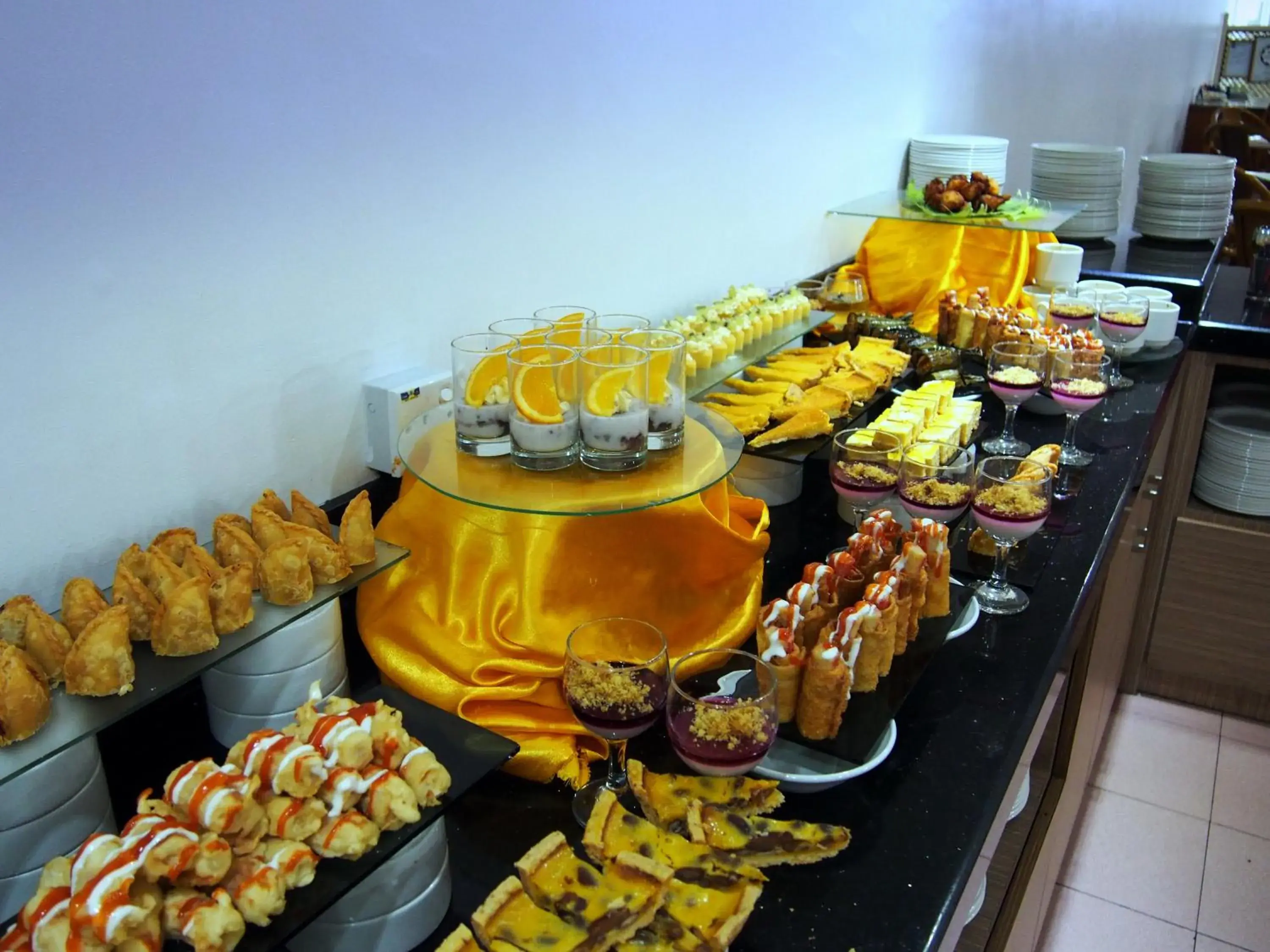 Restaurant/places to eat in Hotel Grand Continental Langkawi Restaurant/places to eat in Hotel Grand Continental Langkawi