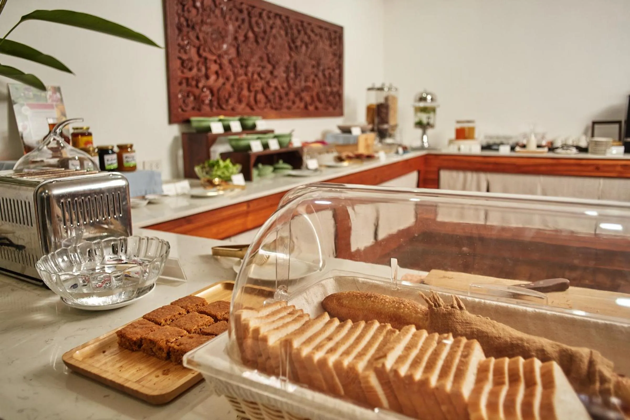 Breakfast in Le Charme Vientiane Hotel