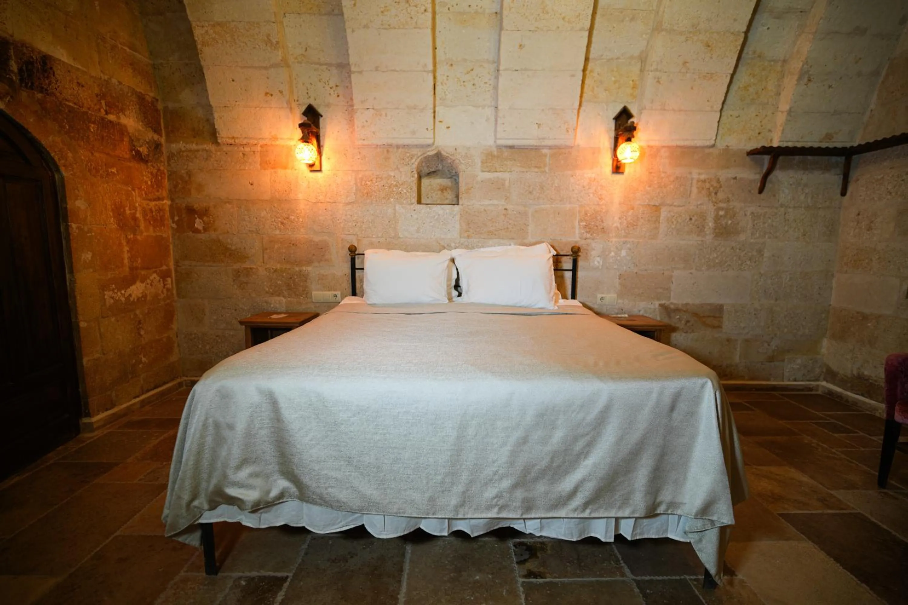 Bed in Urgup Konak Hotel