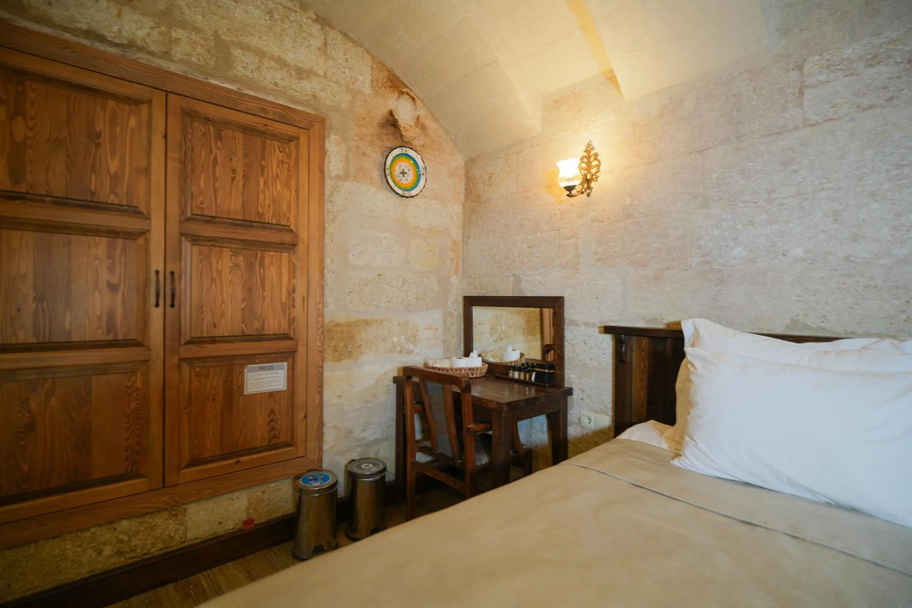 Photo of the whole room, Bed in Urgup Konak Hotel