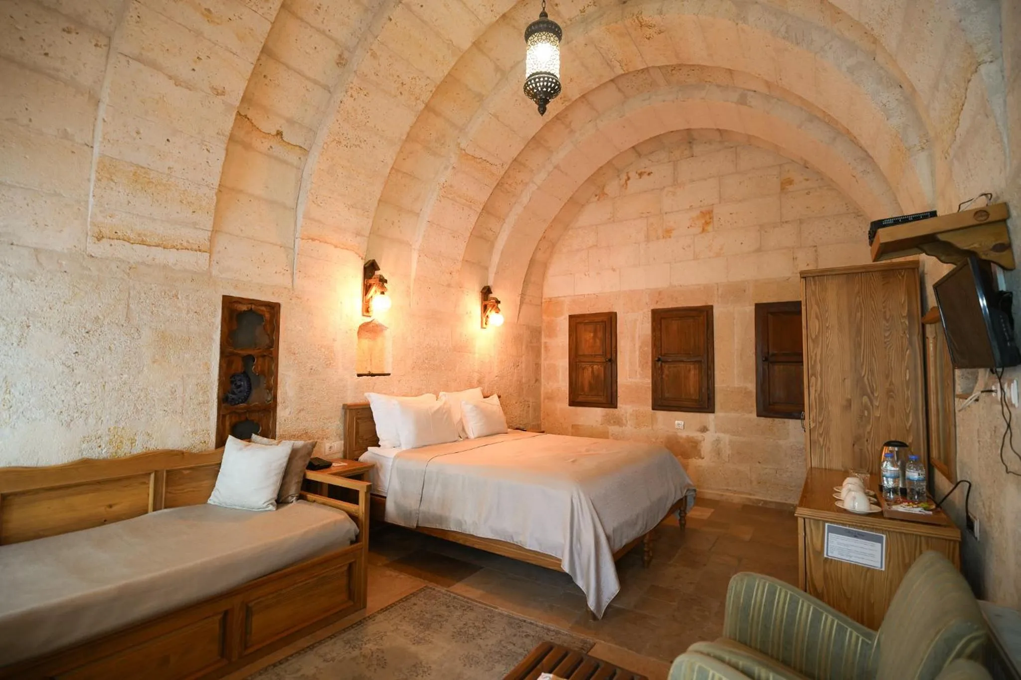 Photo of the whole room, Bed in Urgup Konak Hotel