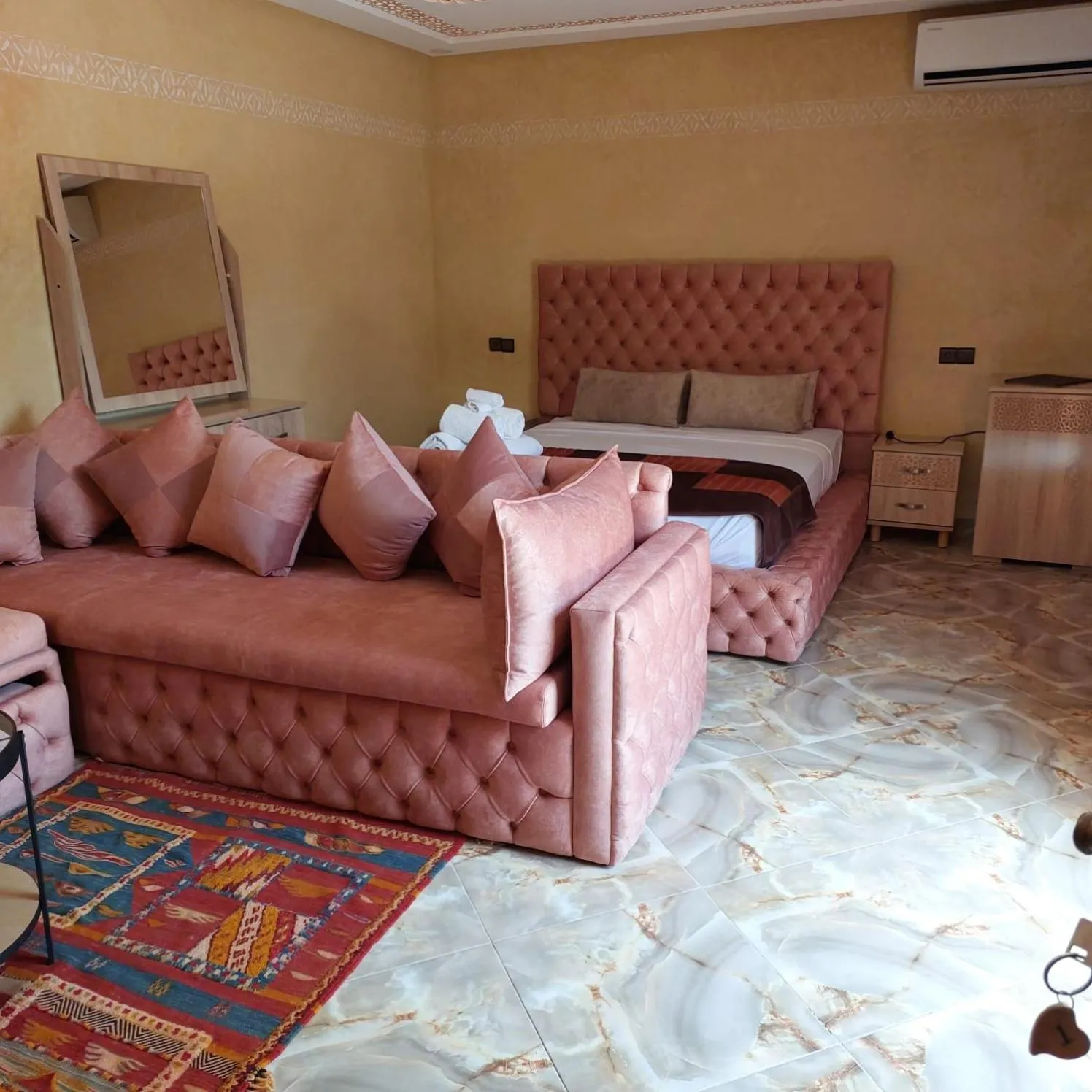 Bedroom in Chez Mamouchthka