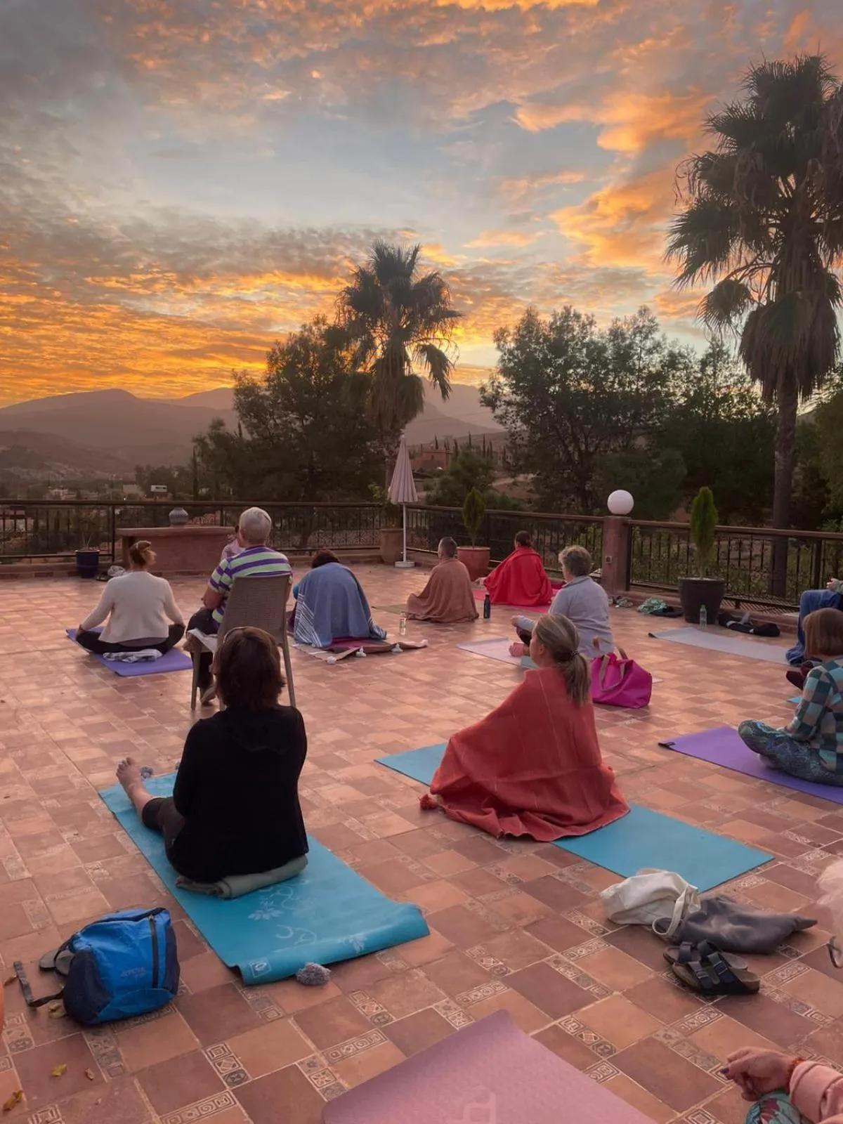 group of guests in Chez Mamouchthka
