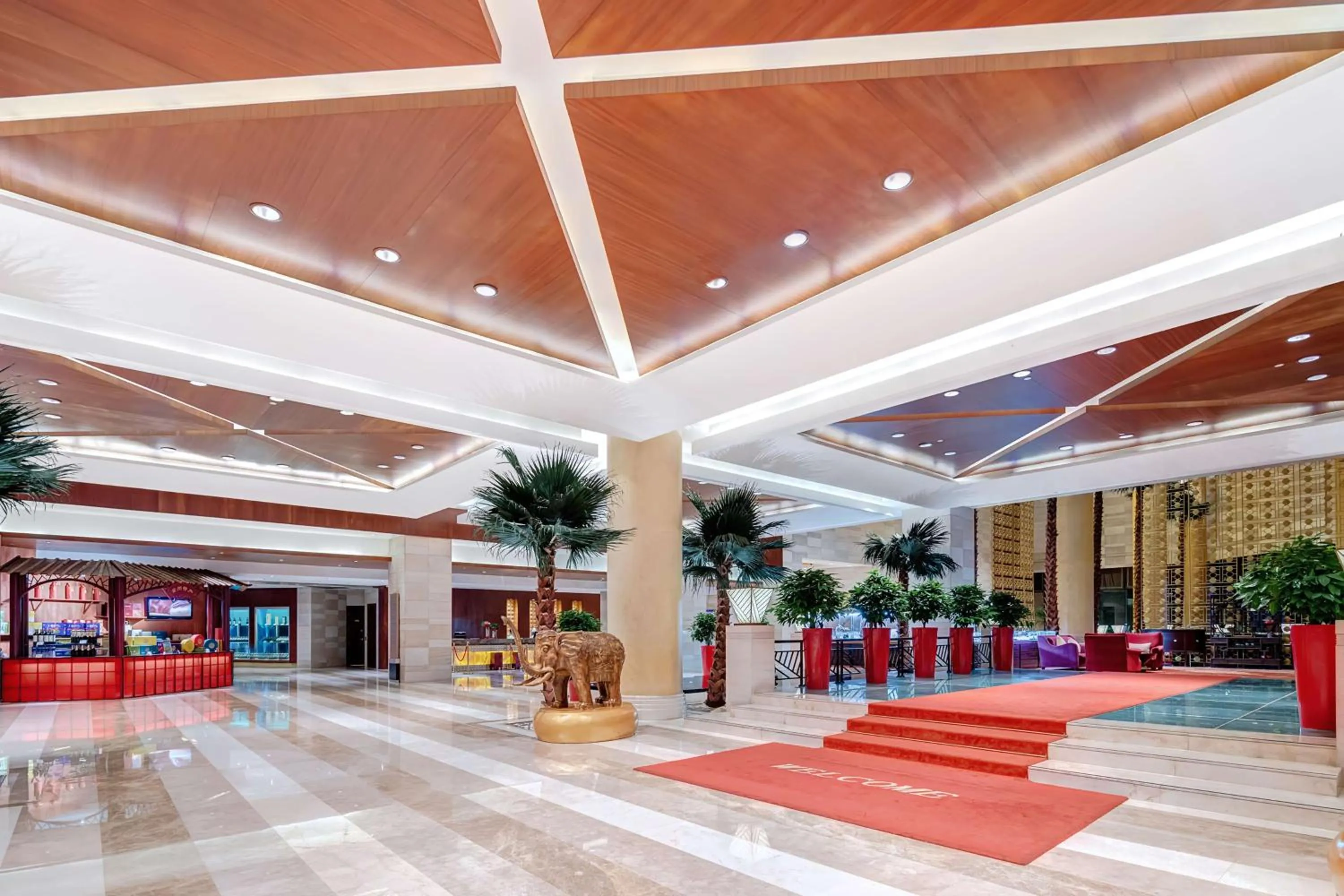 Lobby or reception in voco Changzhou Fudu