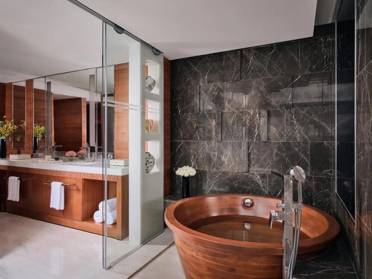 The Langham, Shanghai, Xintiandi